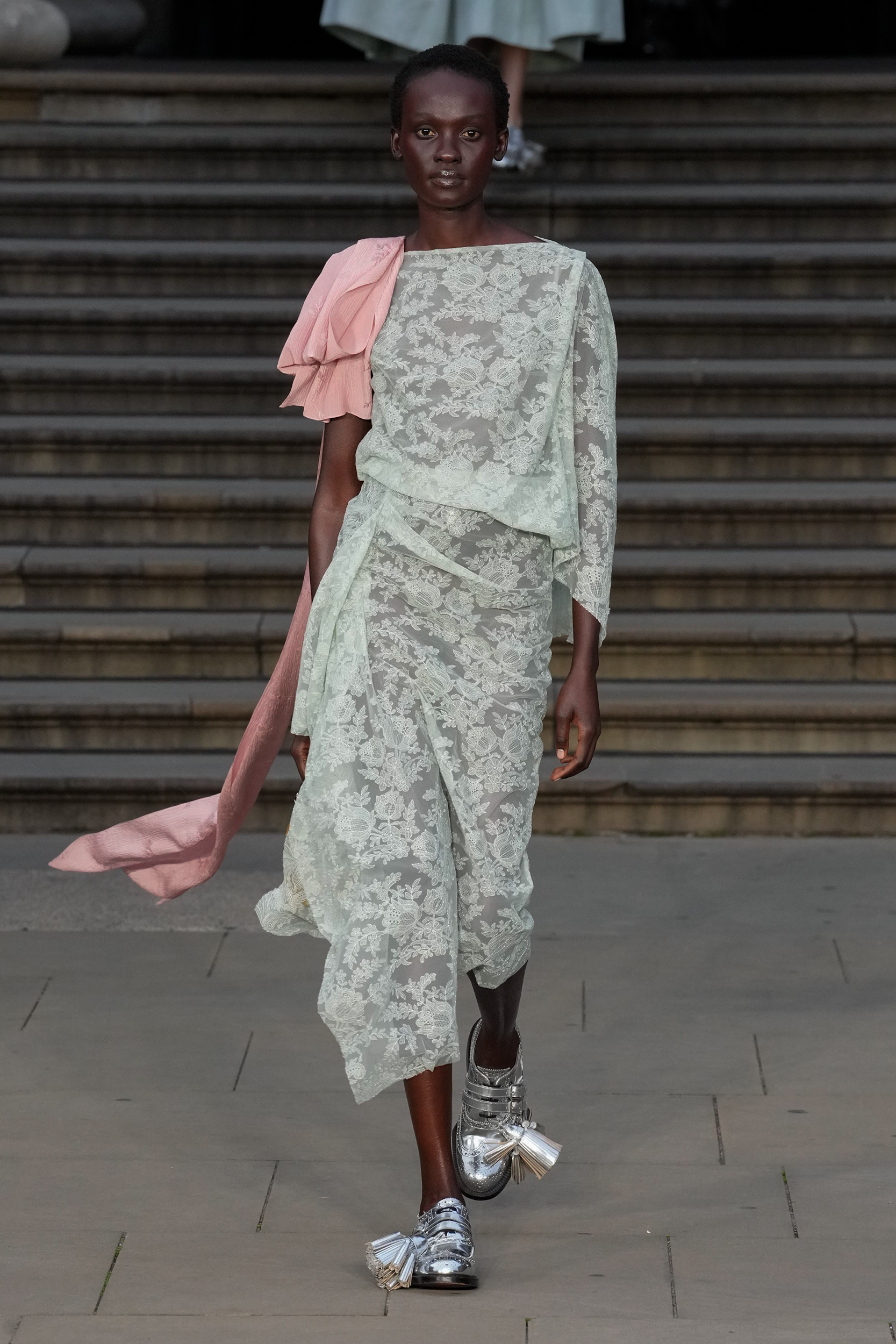 Erdem Spring 2025 Fashion Show