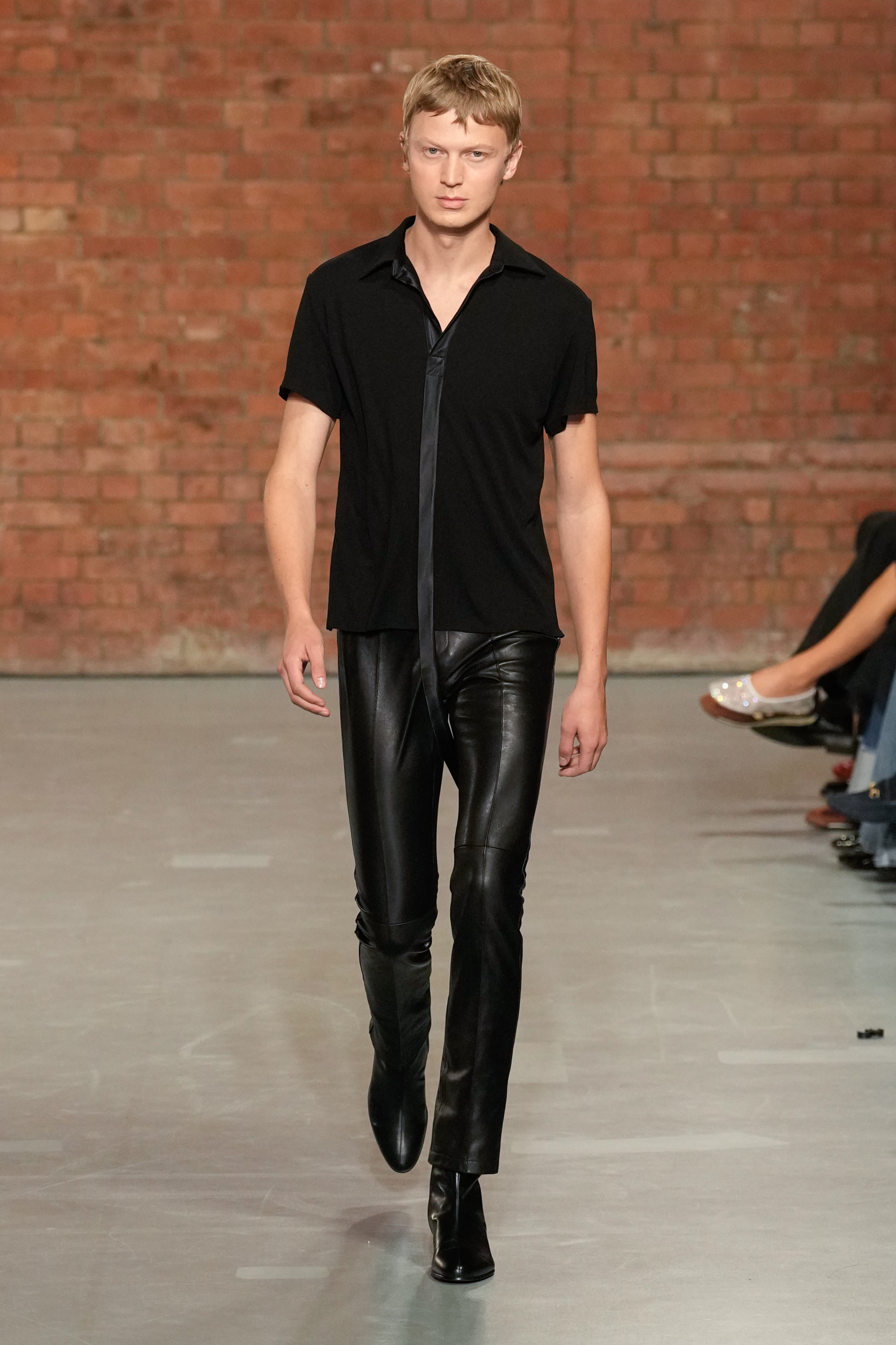 Aaron Esh Spring 2025 Fashion Show