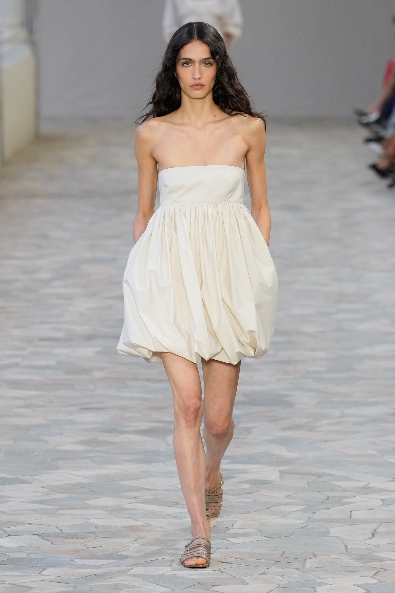 Alberta Ferretti Spring 2025 Fashion Show