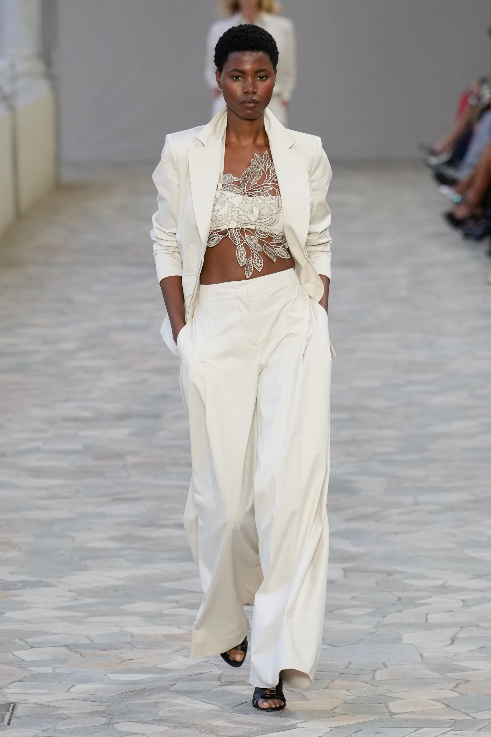 Alberta Ferretti Spring 2025 Fashion Show