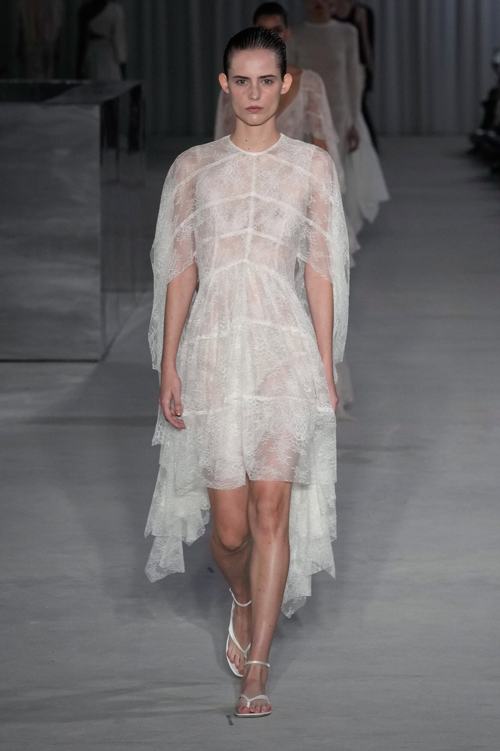 Philosophy Di Lorenzo Serafini Spring 2025 Fashion Show