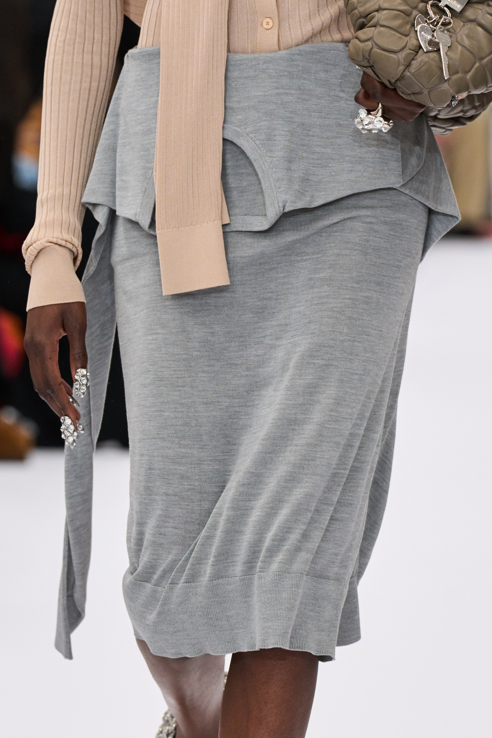 Acne Studios Spring 2025 Fashion Show Details