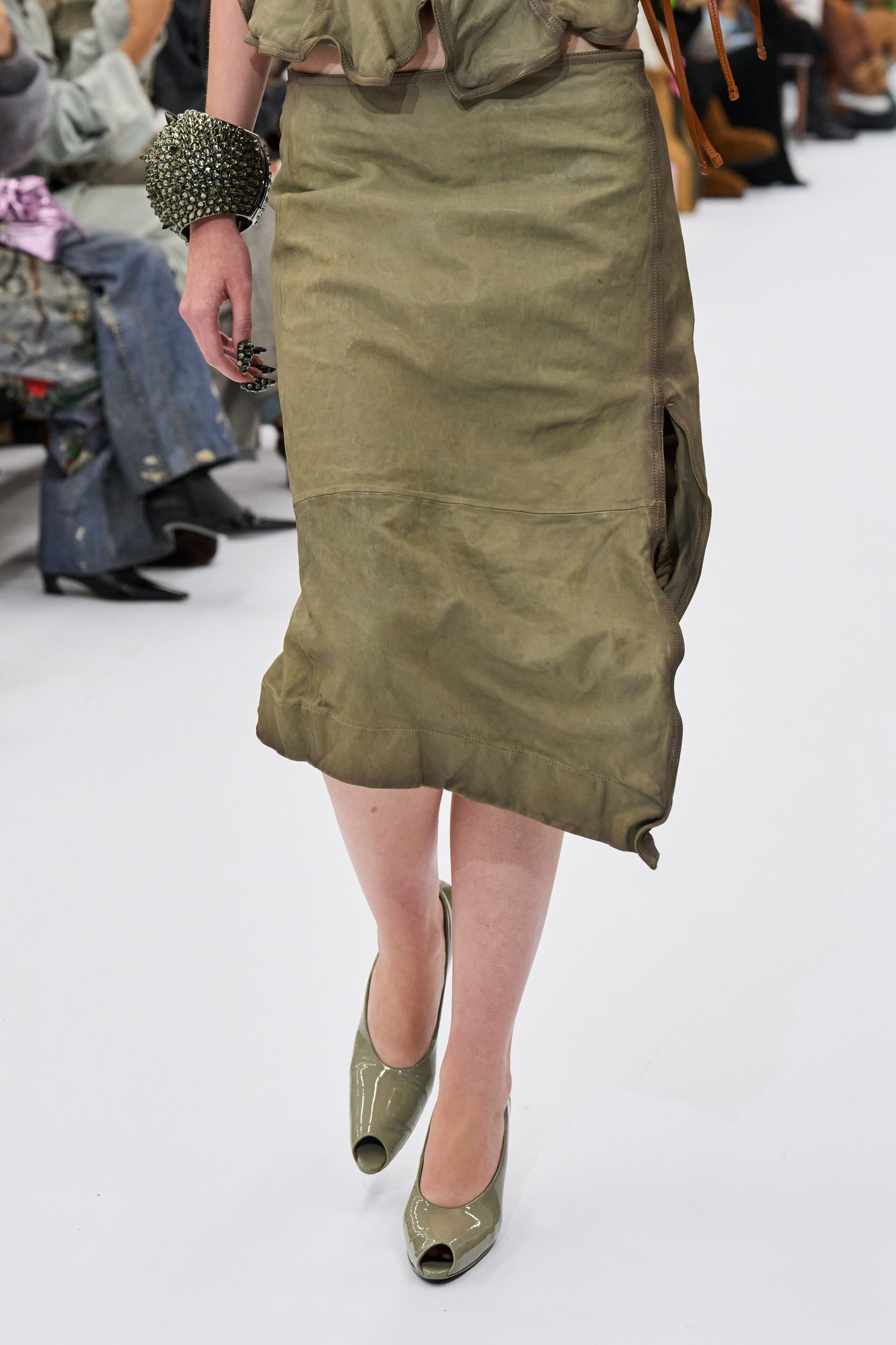 Acne Studios Spring 2025 Fashion Show Details