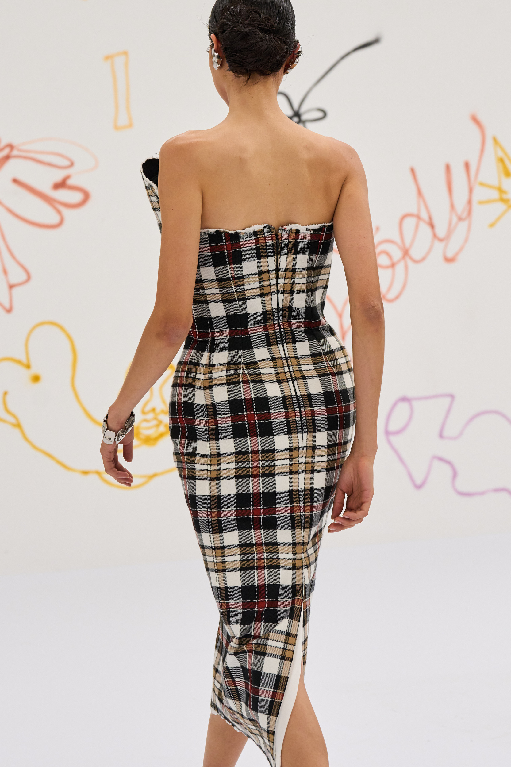 Acne Studios Spring 2025 Fashion Show Details