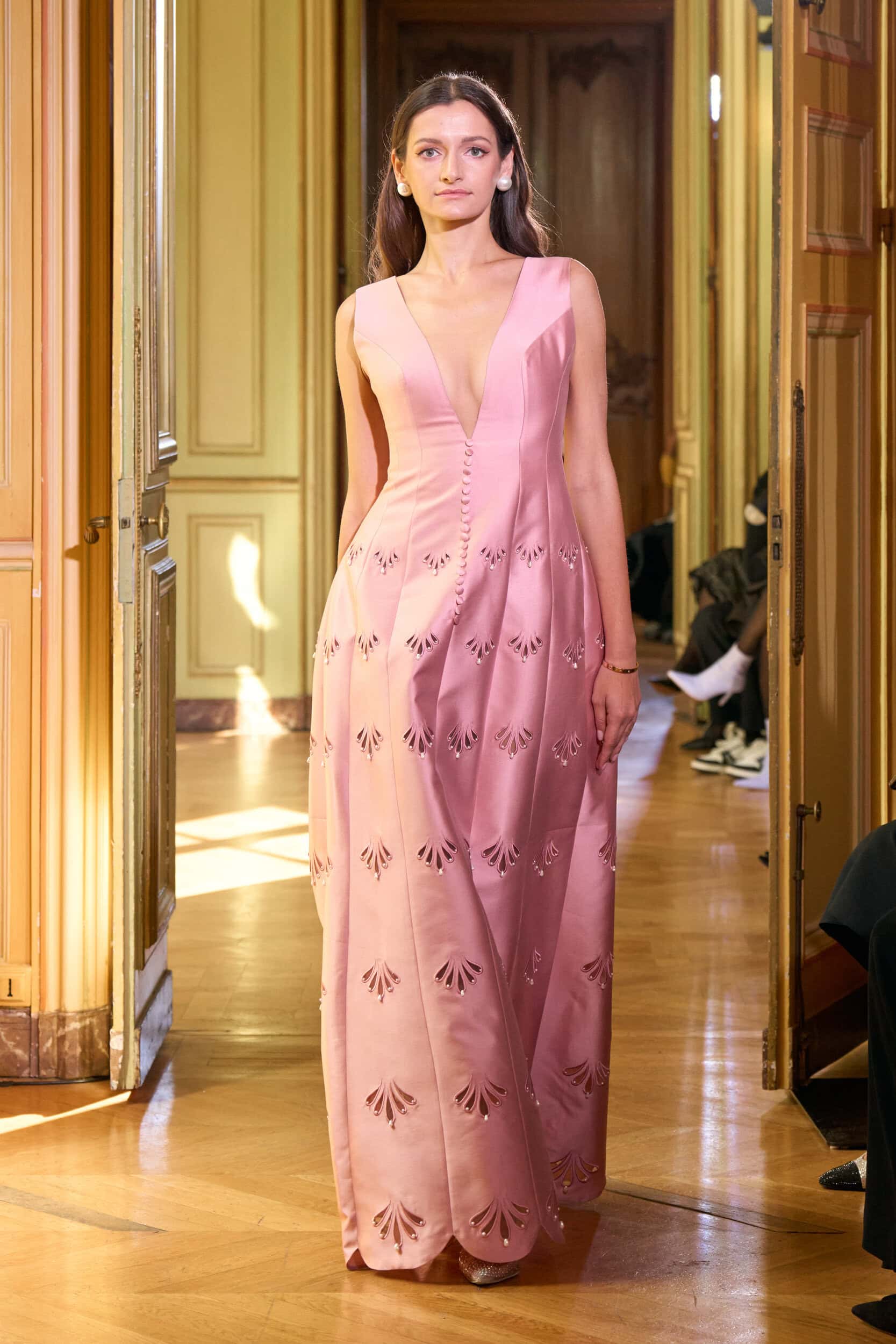 Dana Almulla Spring 2025 Fashion Show