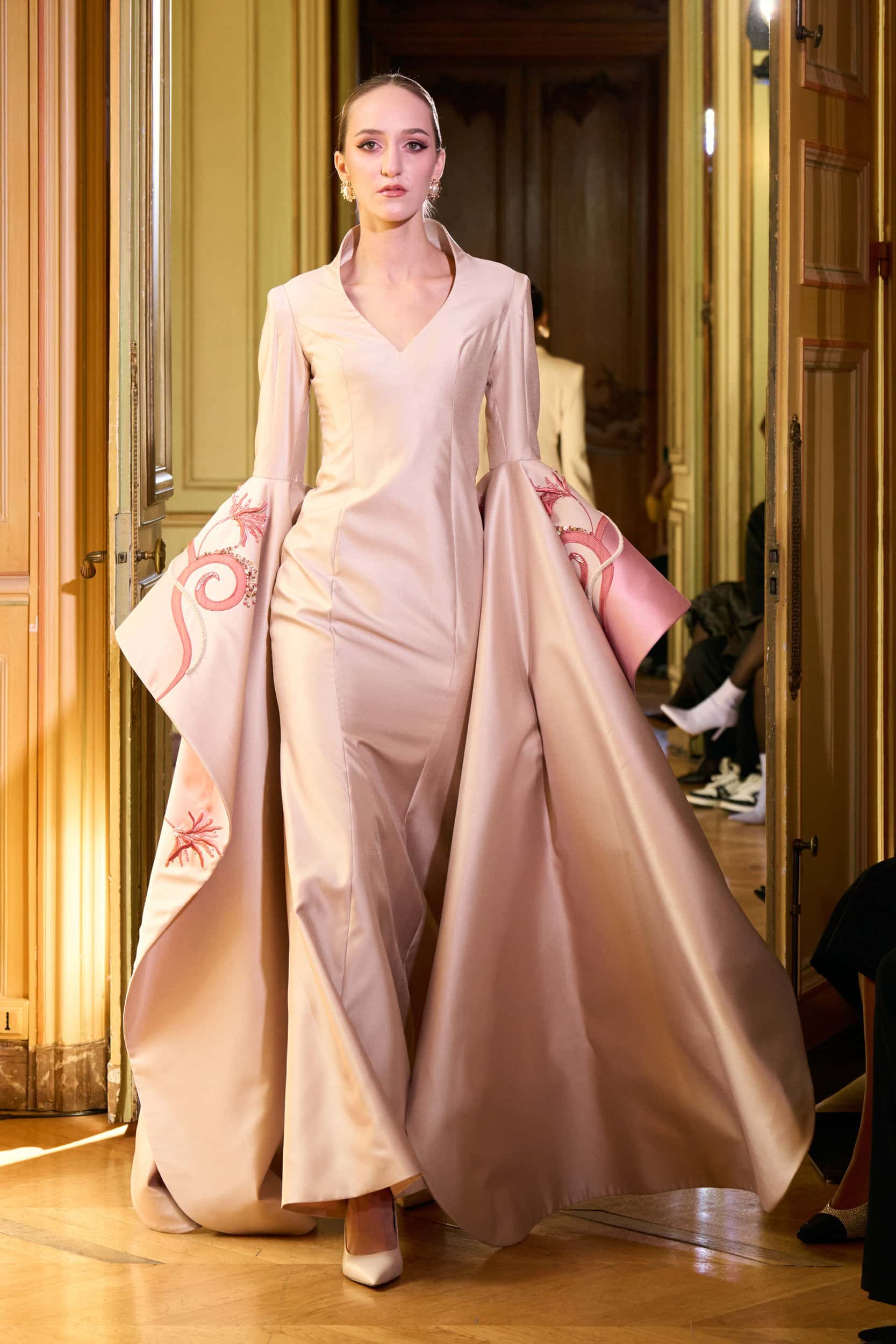 Dana Almulla Spring 2025 Fashion Show