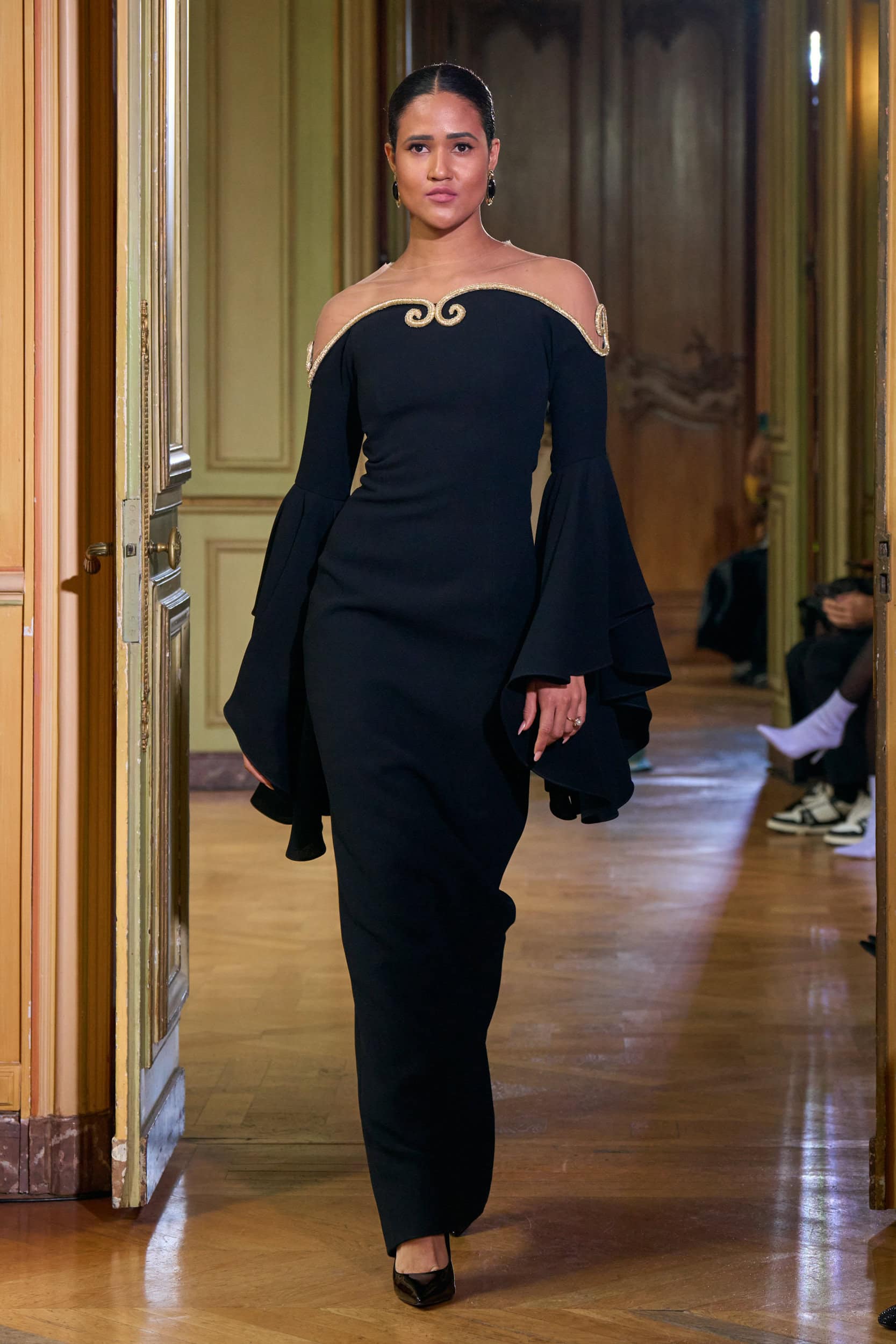 Dana Almulla Spring 2025 Fashion Show