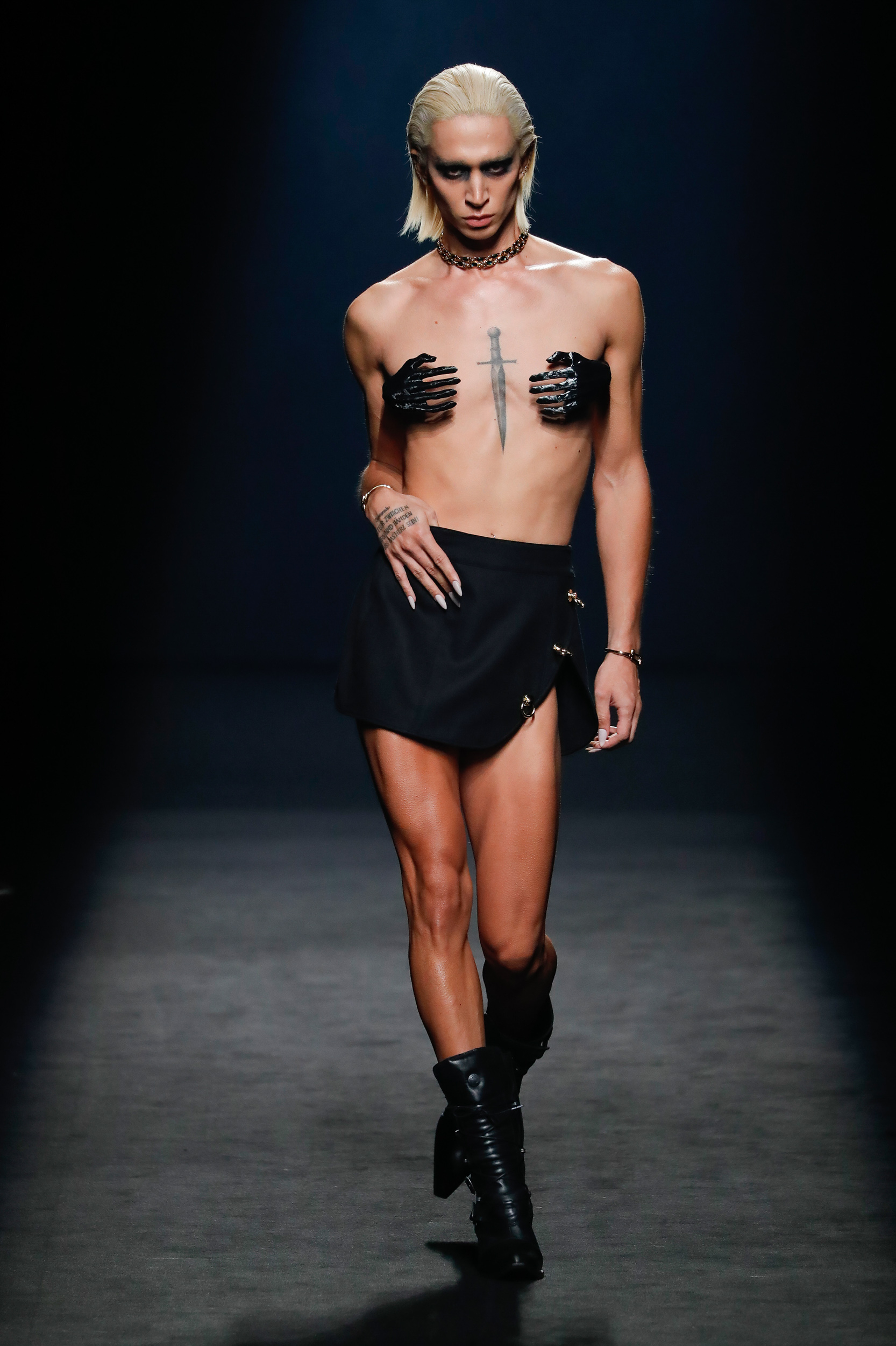 Alvaro Calafat Spring 2025 Fashion Show