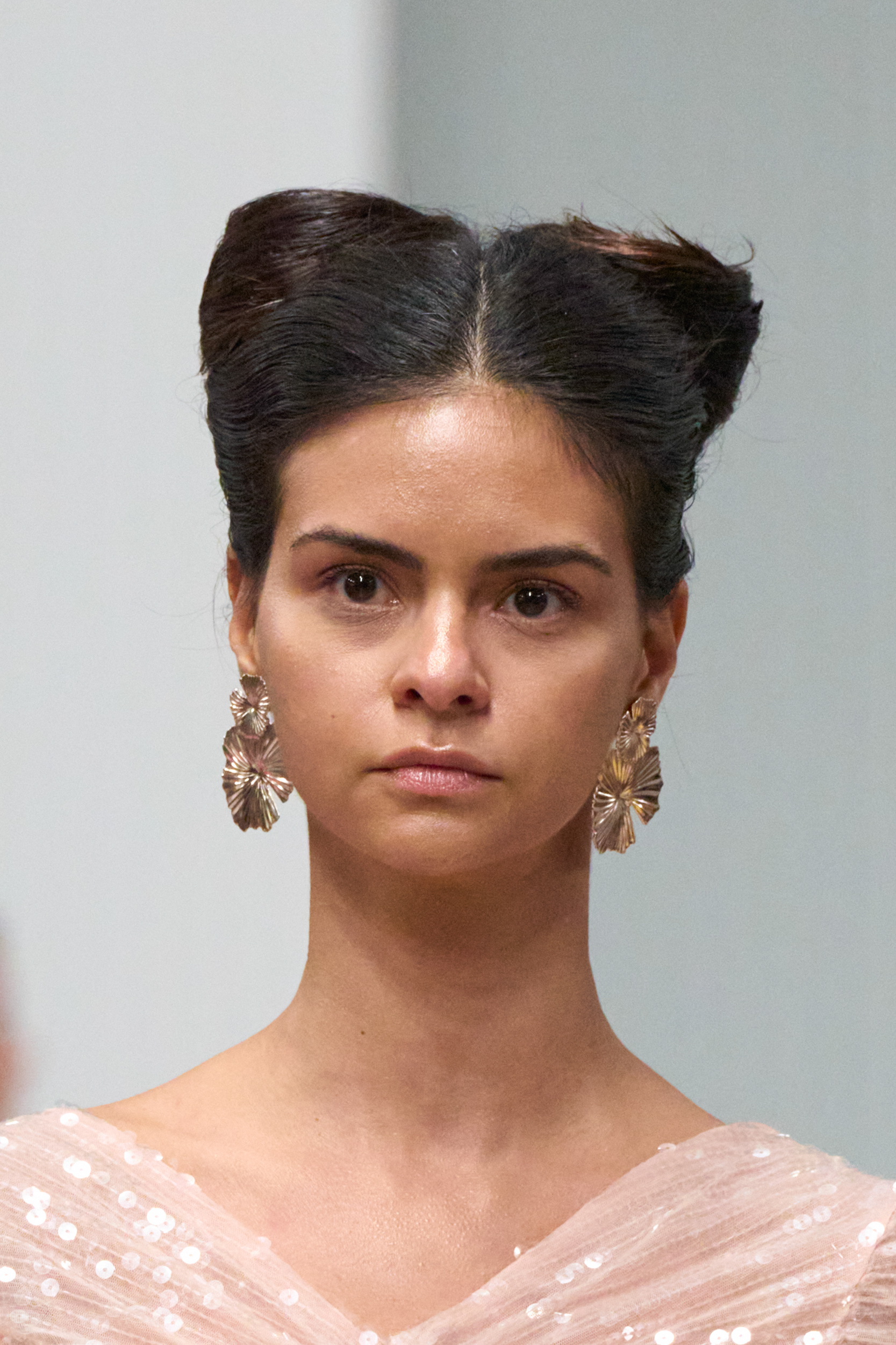 Anaya Spring 2025 Couture Fashion Show Details