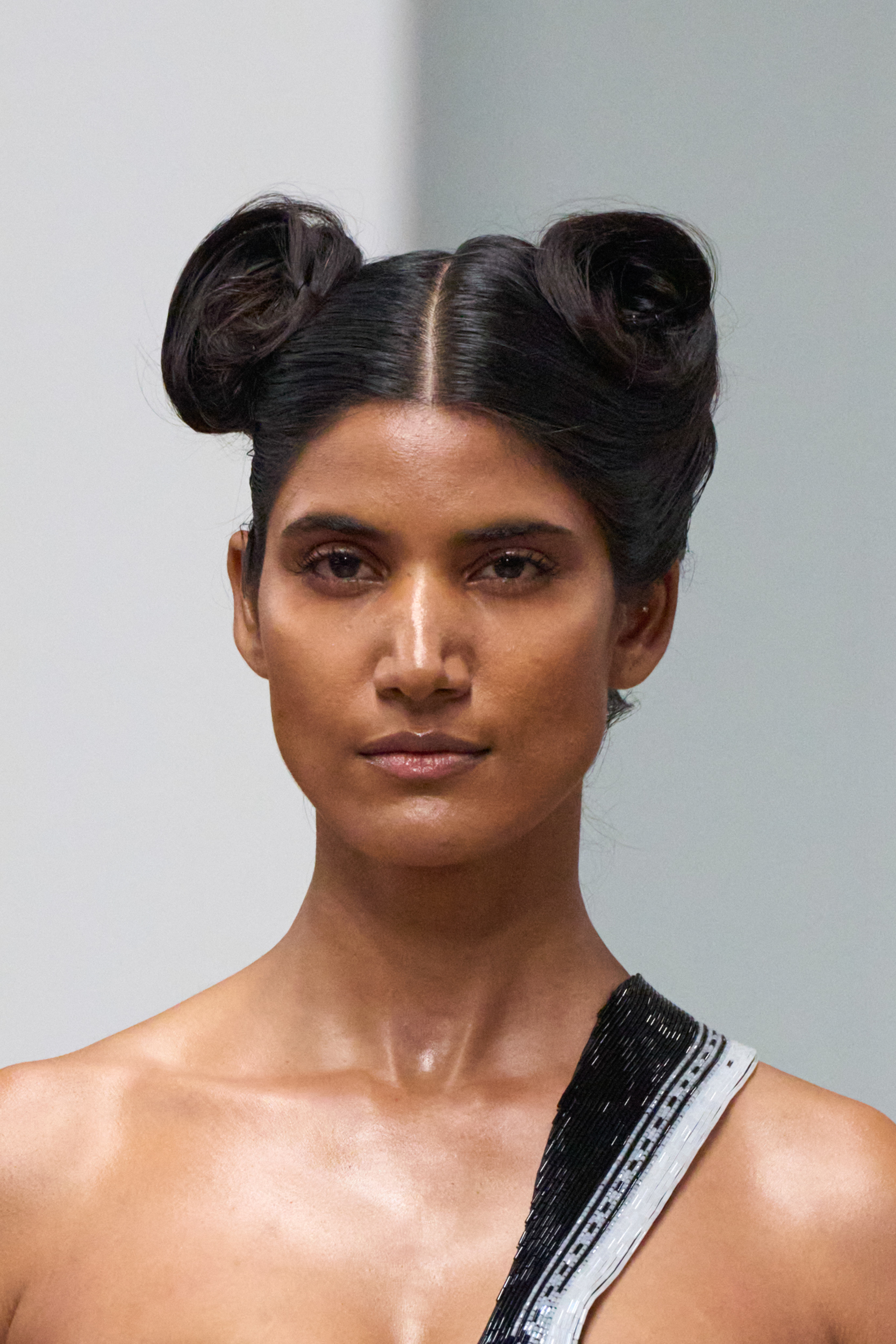 Anaya Spring 2025 Couture Fashion Show Details