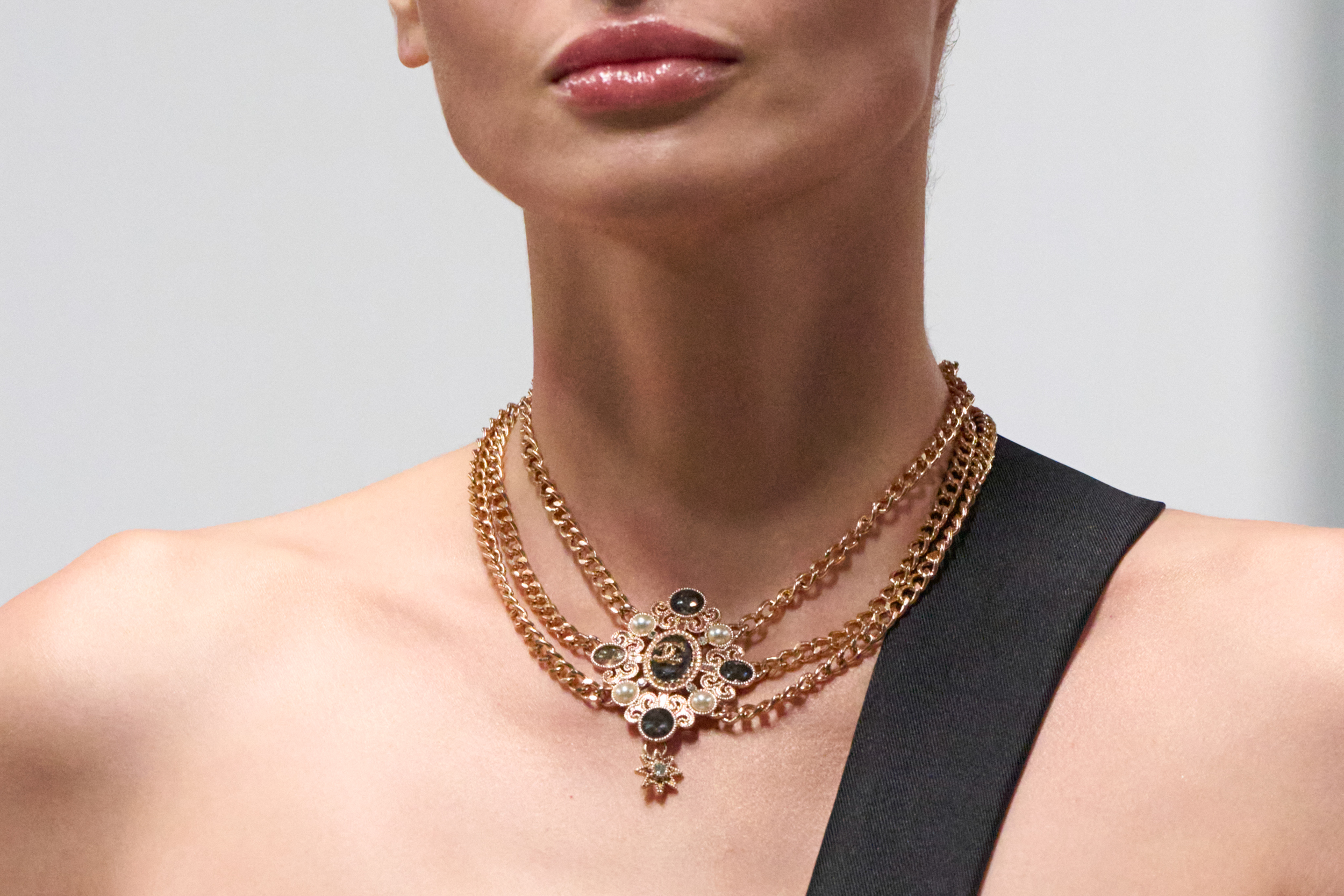 Anaya Spring 2025 Couture Fashion Show Details