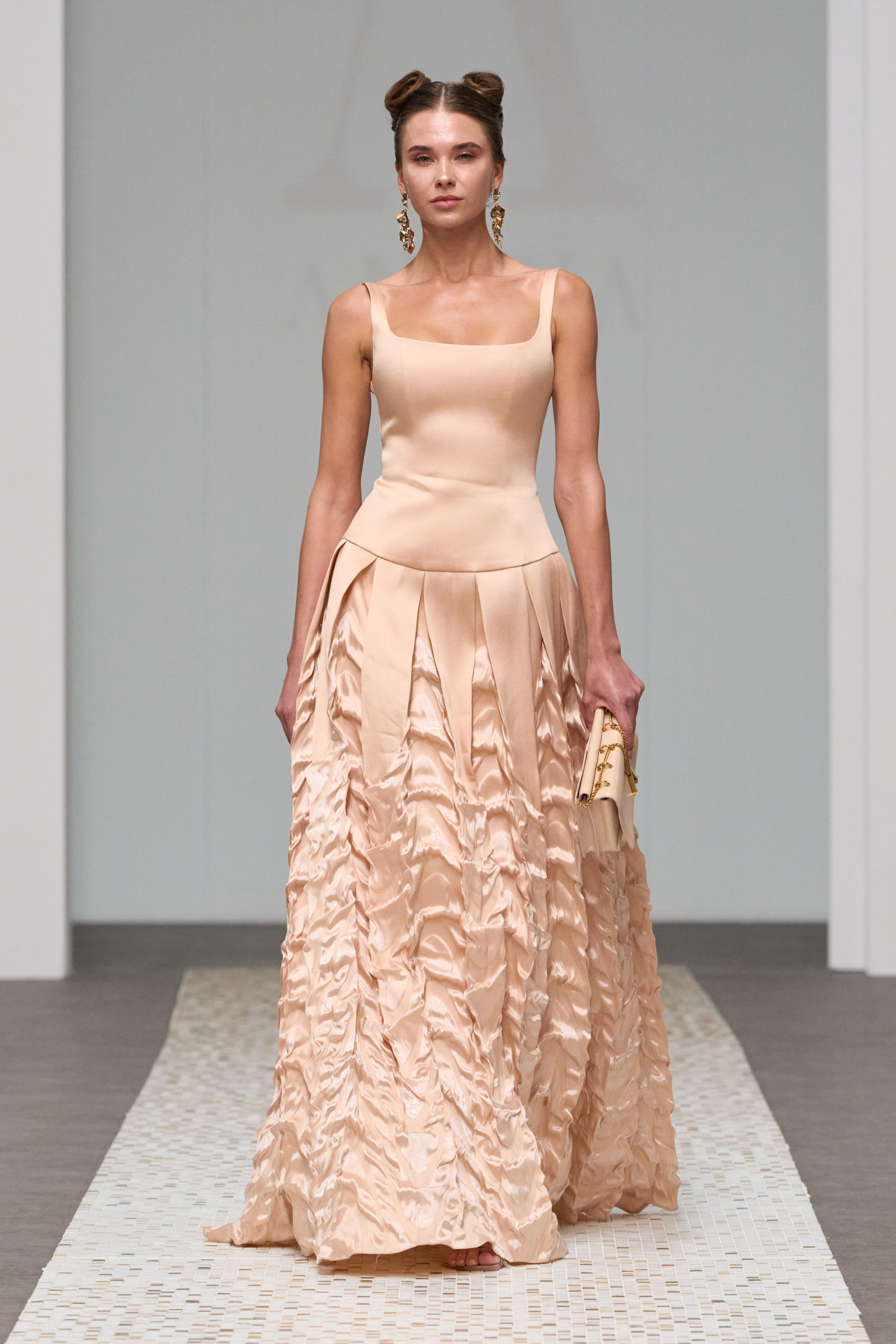 Anaya Spring 2025 Couture Fashion Show 