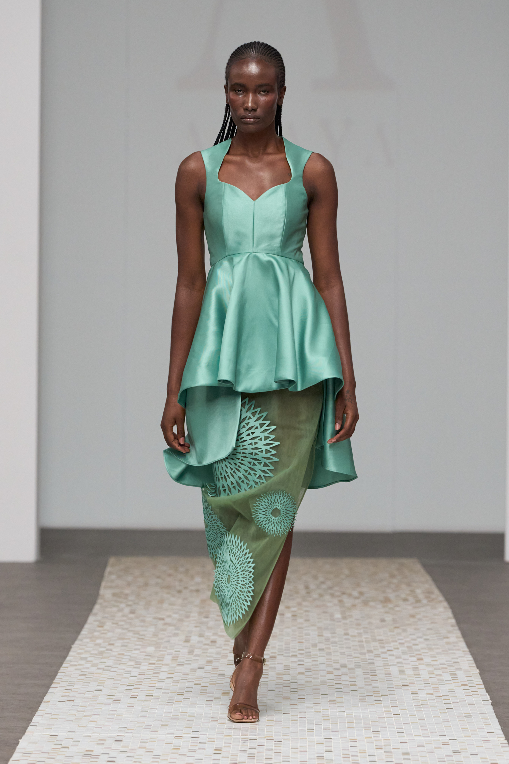 Anaya Spring 2025 Couture Fashion Show 