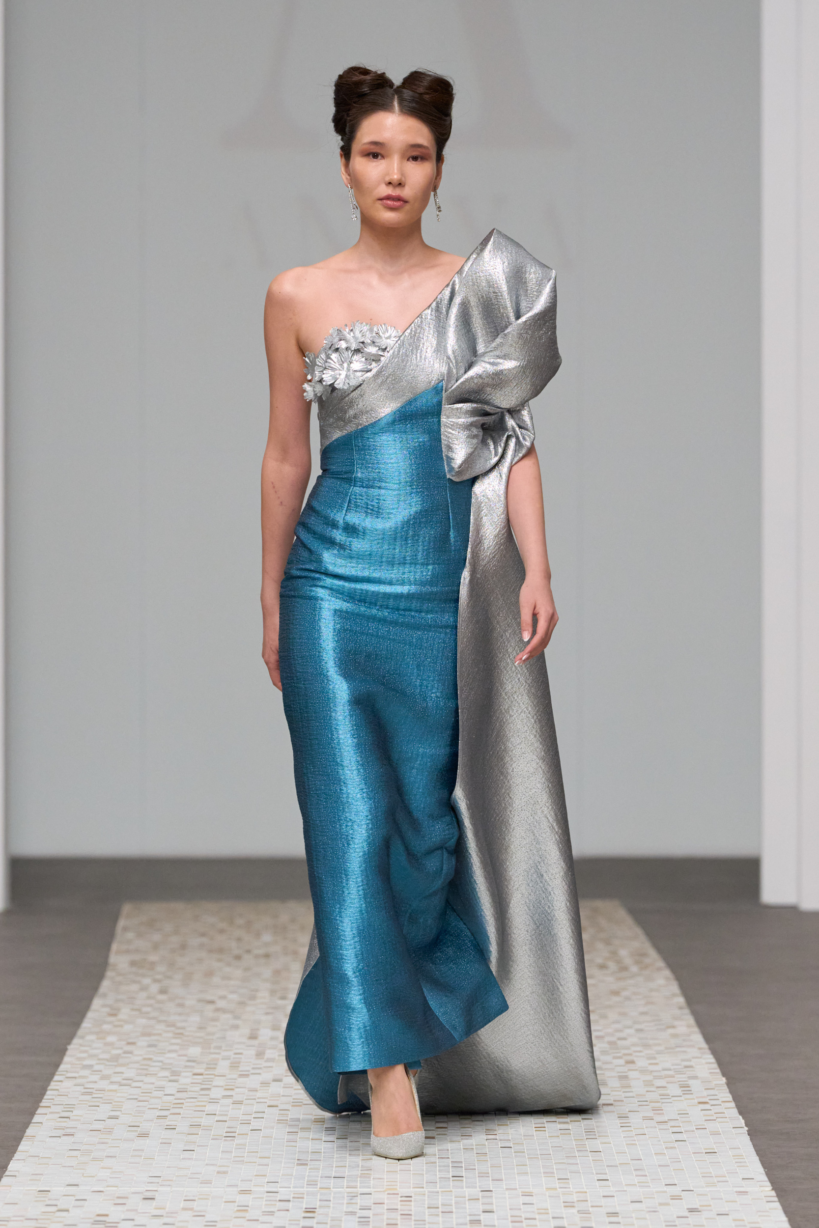 Anaya Spring 2025 Couture Fashion Show 