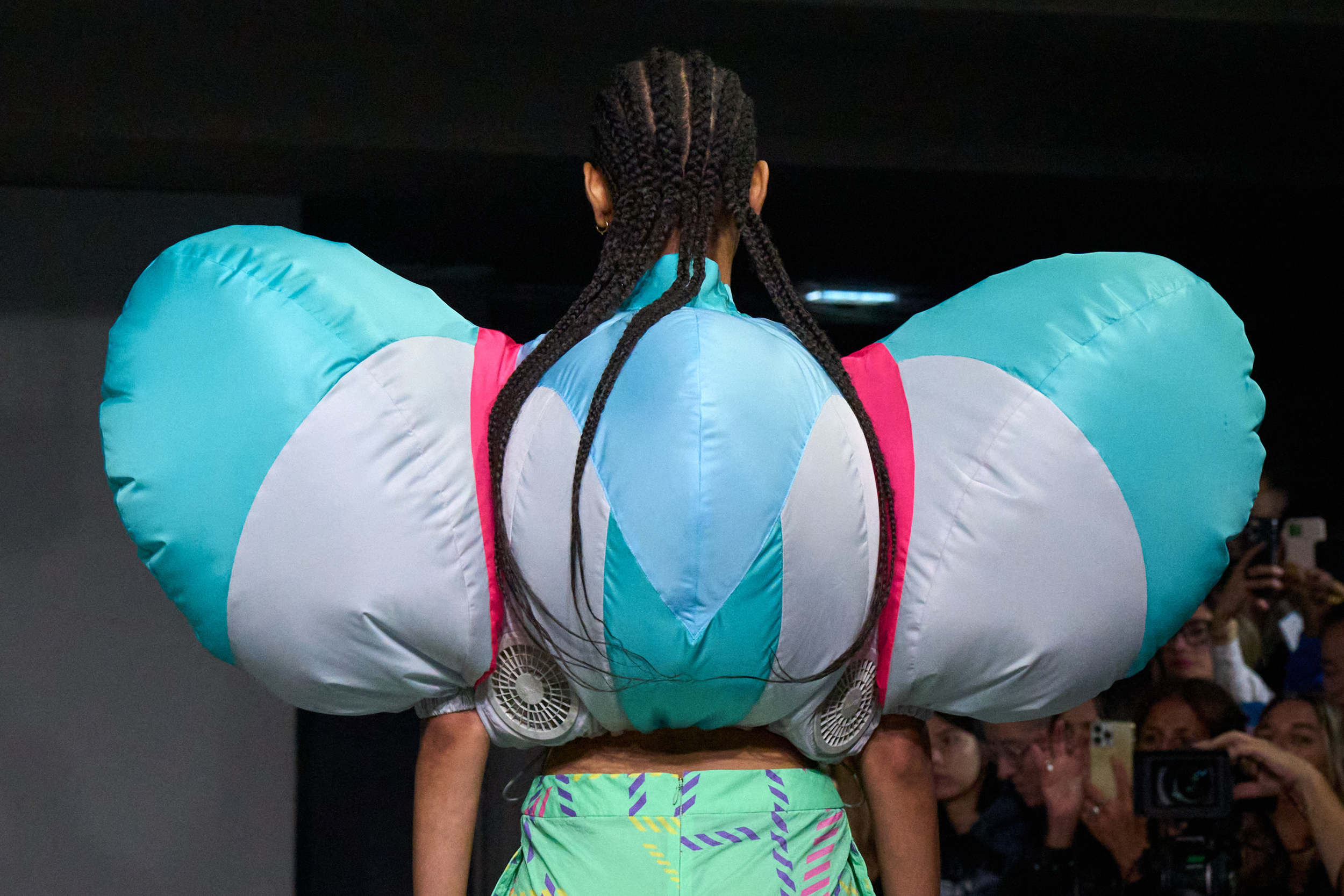 Anrealage Spring 2025 Fashion Show Details