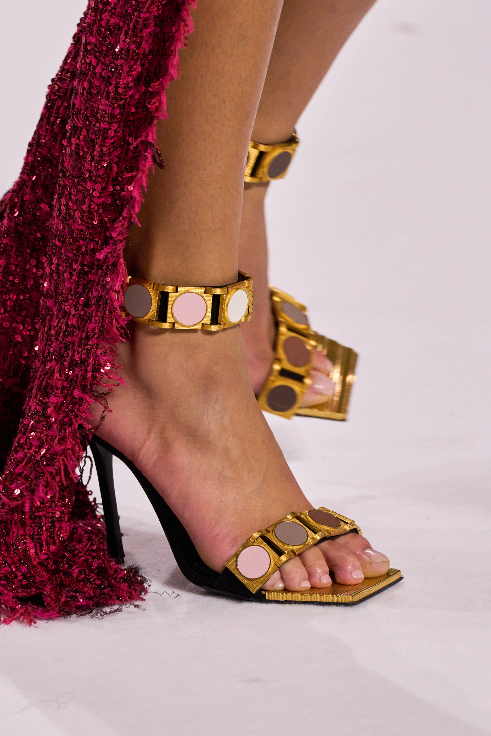 Balmain Spring 2025 Fashion Show Details