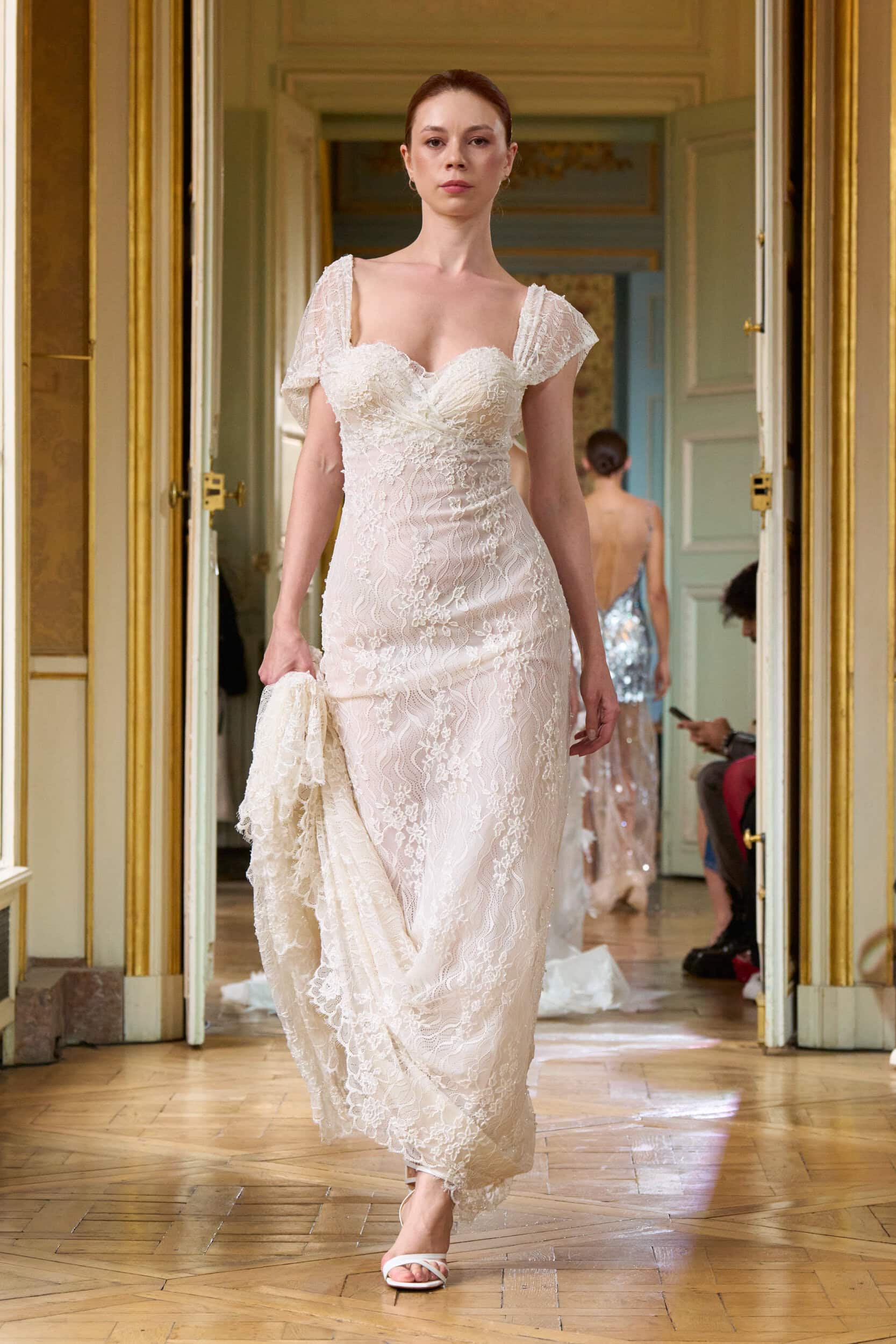 Nova Bella Spring 2025 Fashion Show