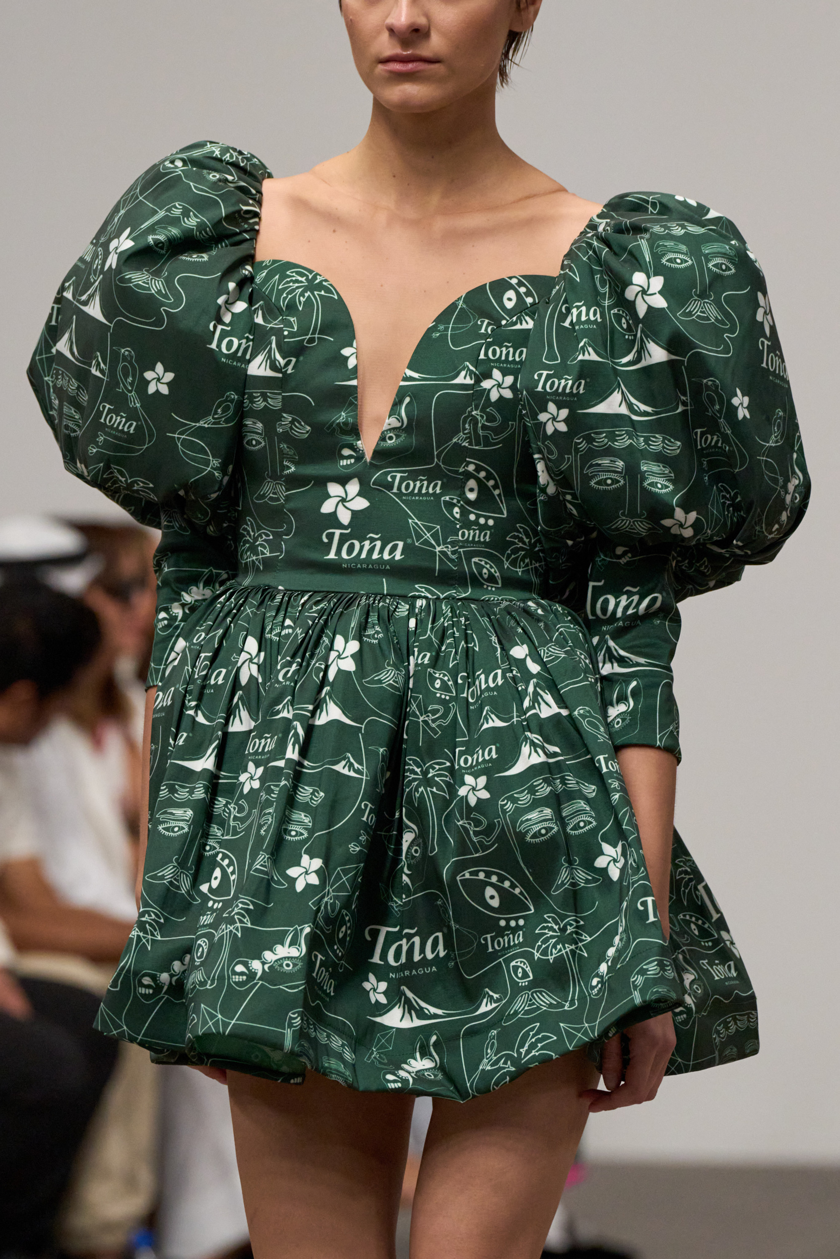 Erick Bendana Spring 2025 Couture Fashion Show Details