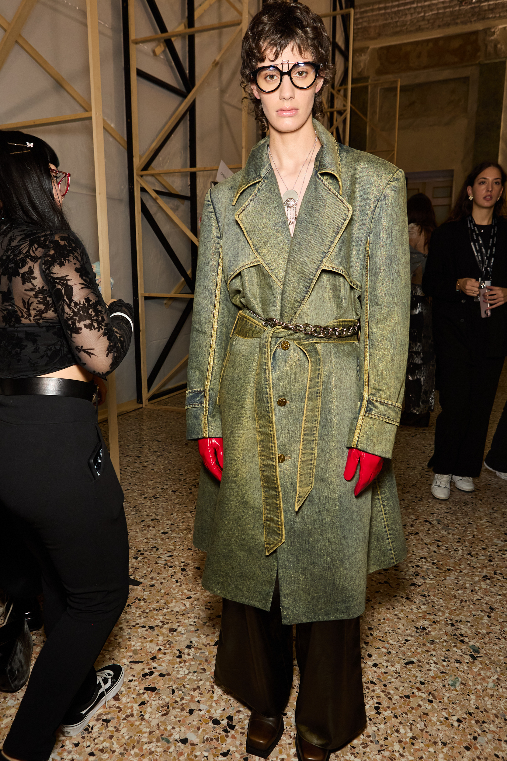 Chicco Mao Spring 2025 Fashion Show Backstage