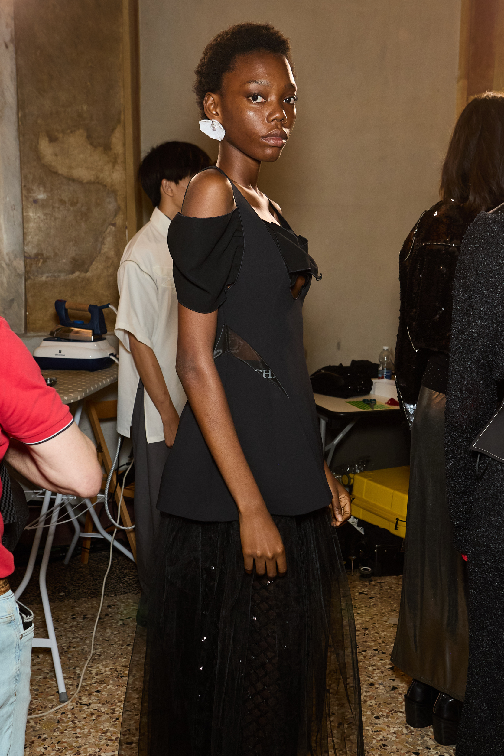 Chicco Mao Spring 2025 Fashion Show Backstage