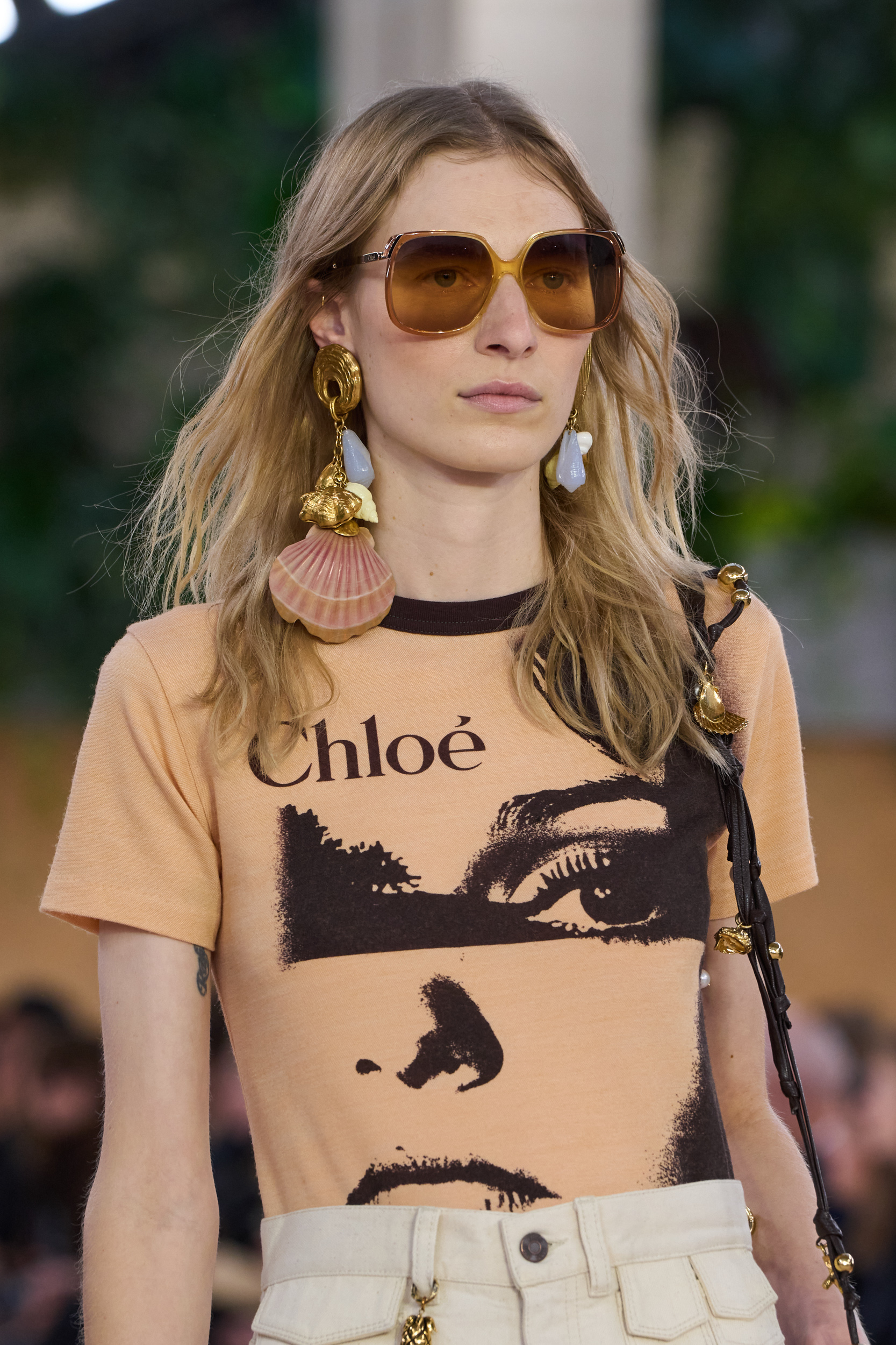 Chloe Spring 2025 Fashion Show Details