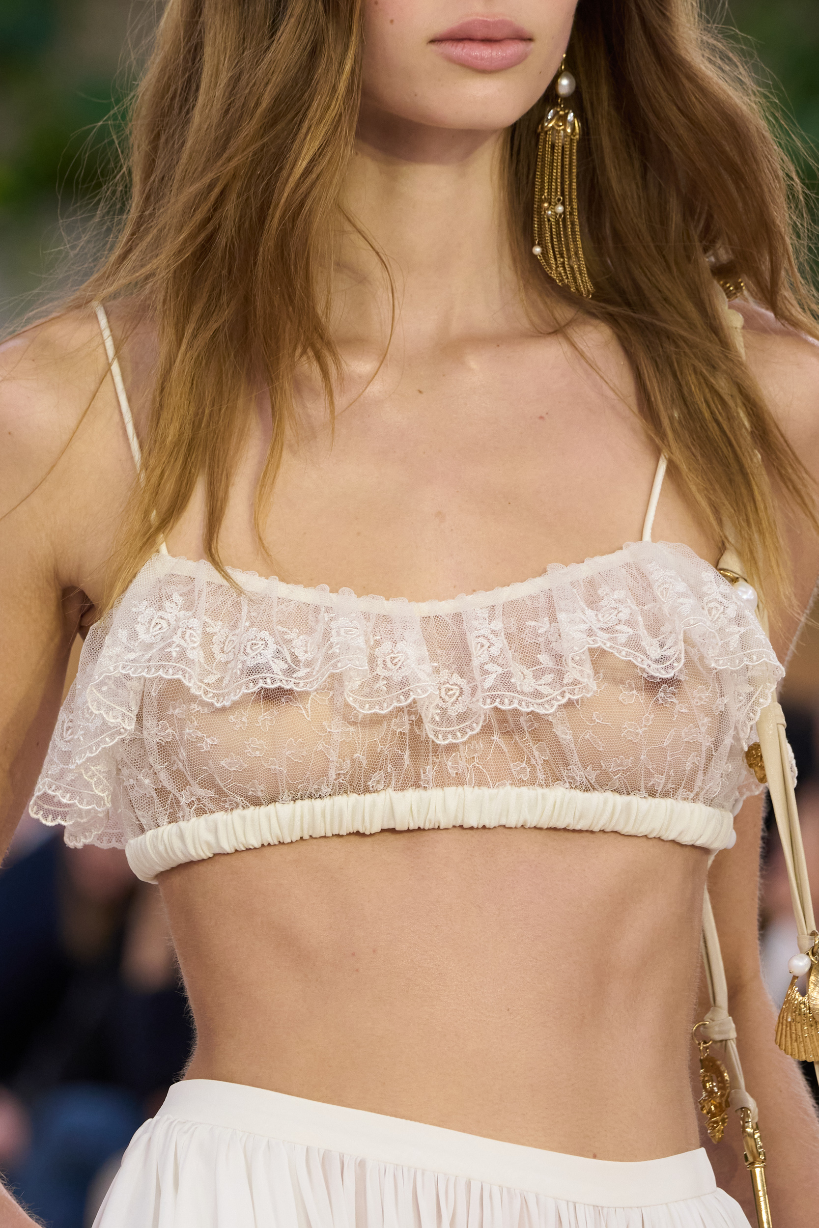 Chloe Spring 2025 Fashion Show Details