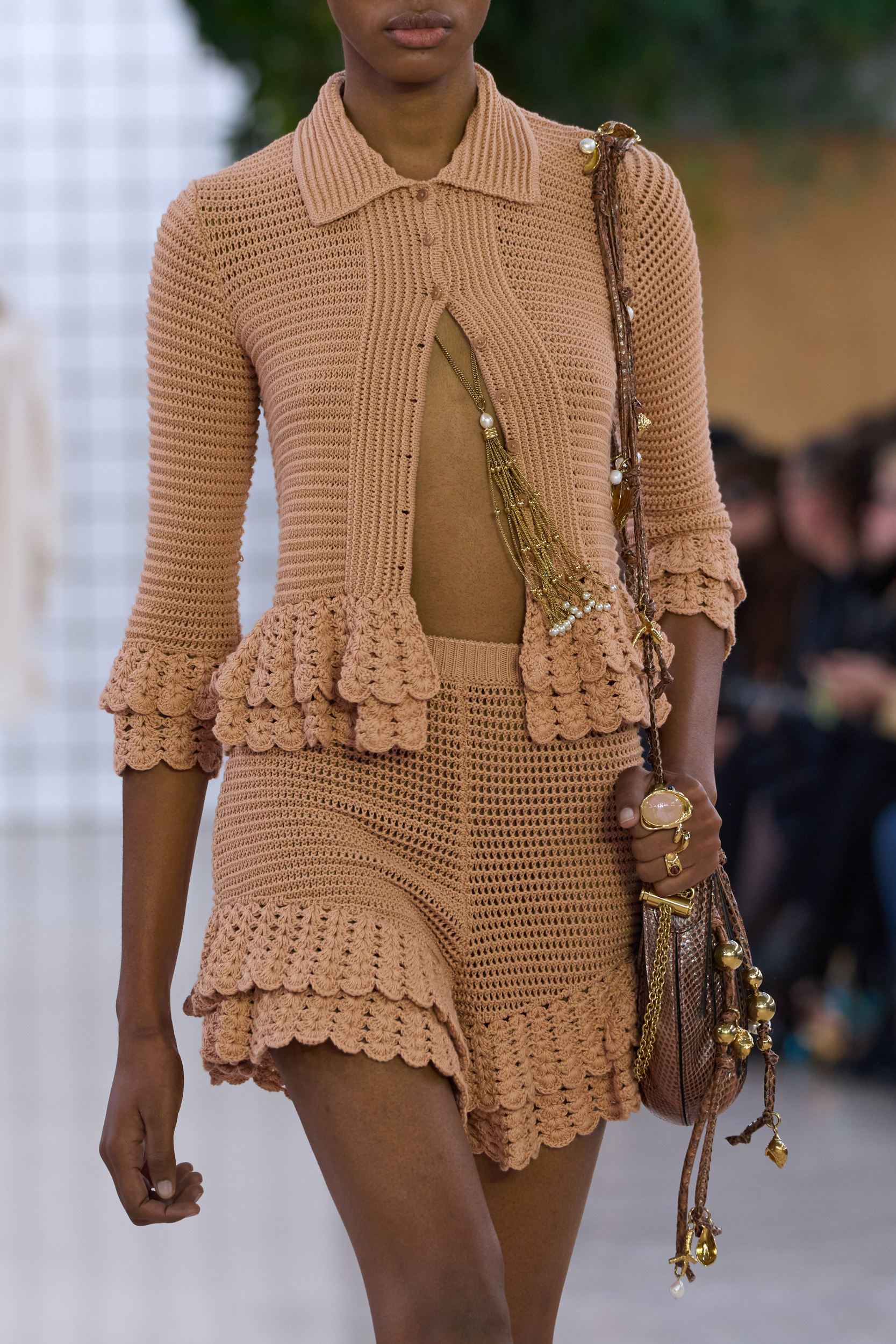 Chloe Spring 2025 Fashion Show Details