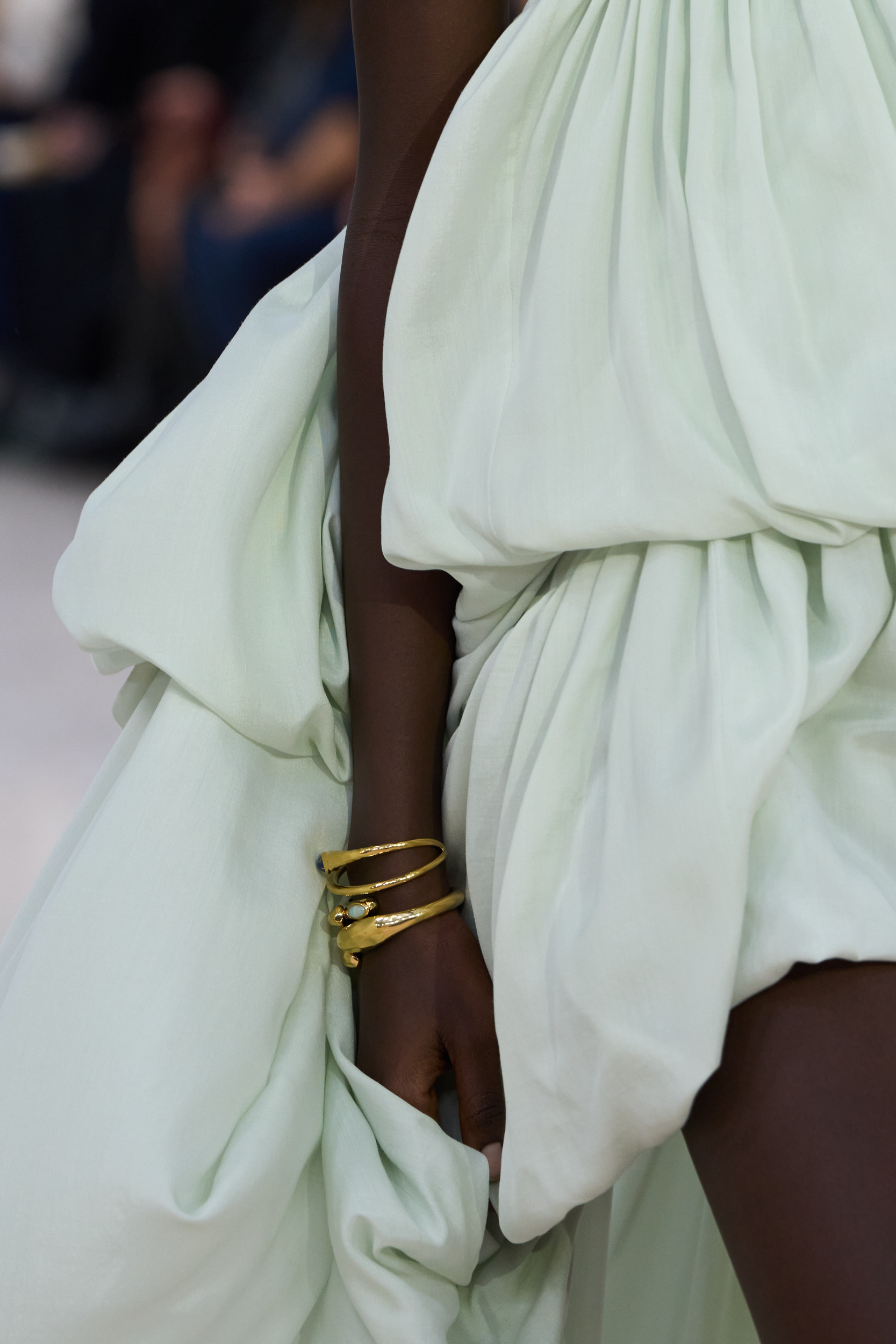 Chloe Spring 2025 Fashion Show Details