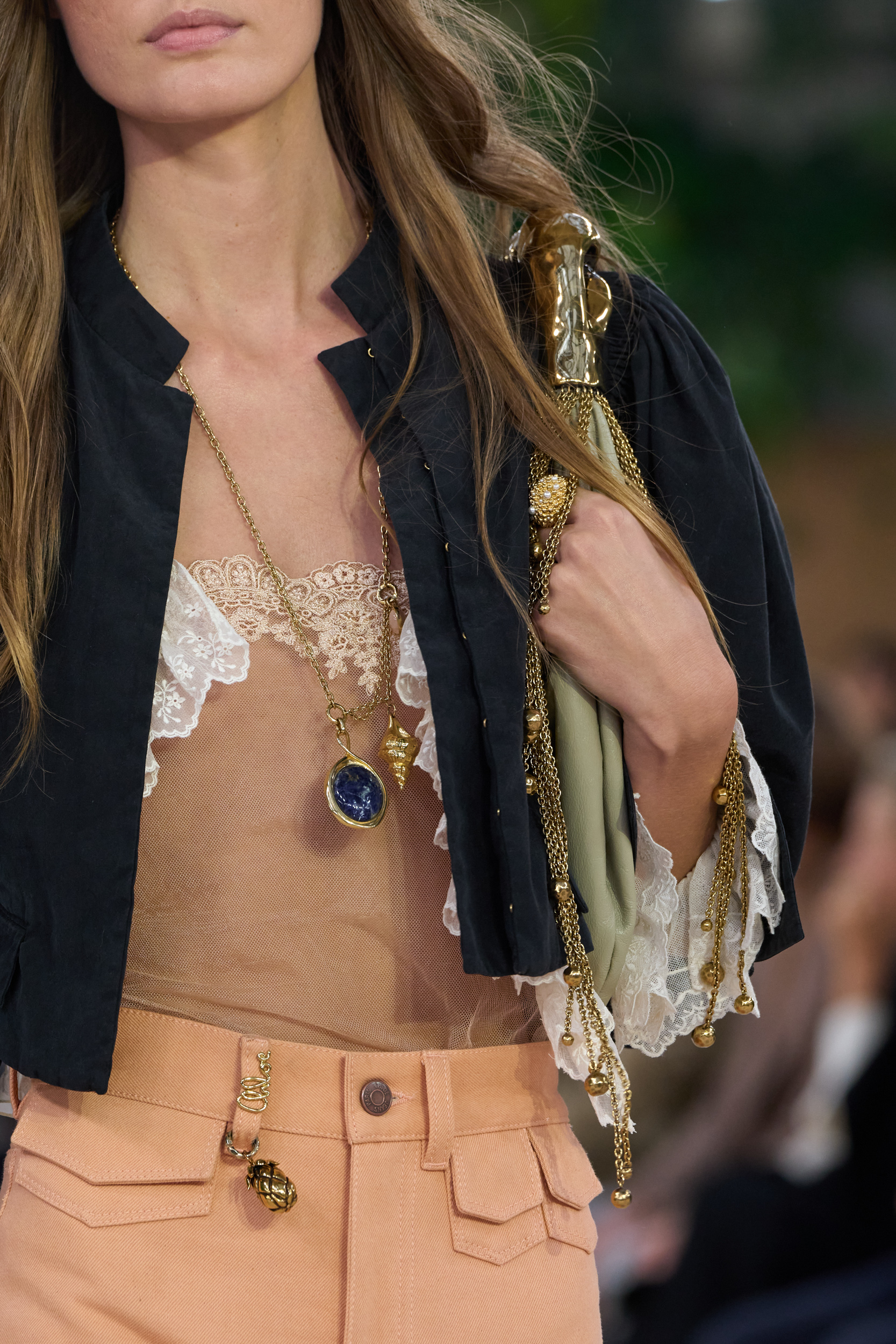 Chloe Spring 2025 Fashion Show Details