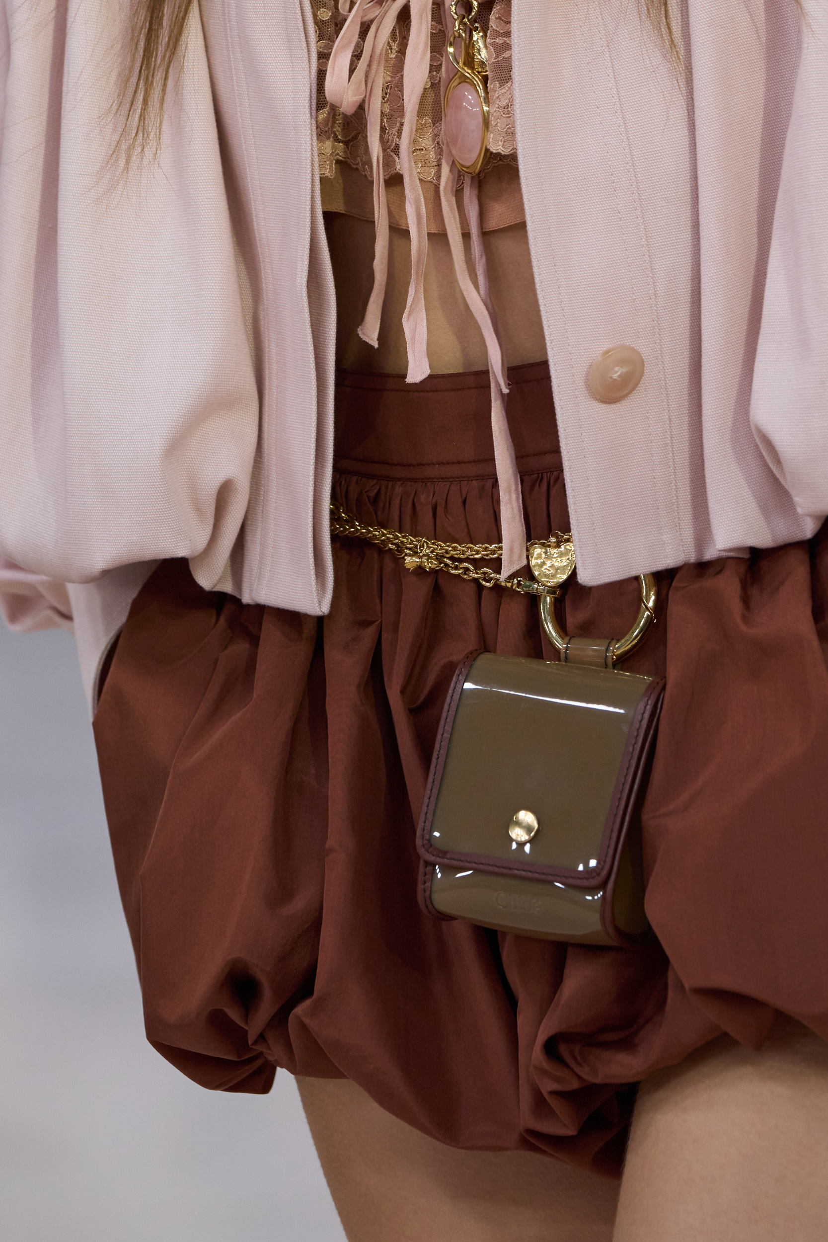 Chloe Spring 2025 Fashion Show Details