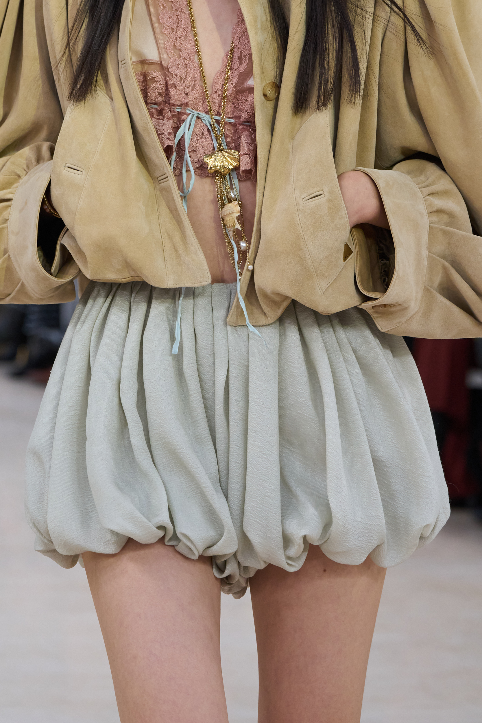 Chloe Spring 2025 Fashion Show Details