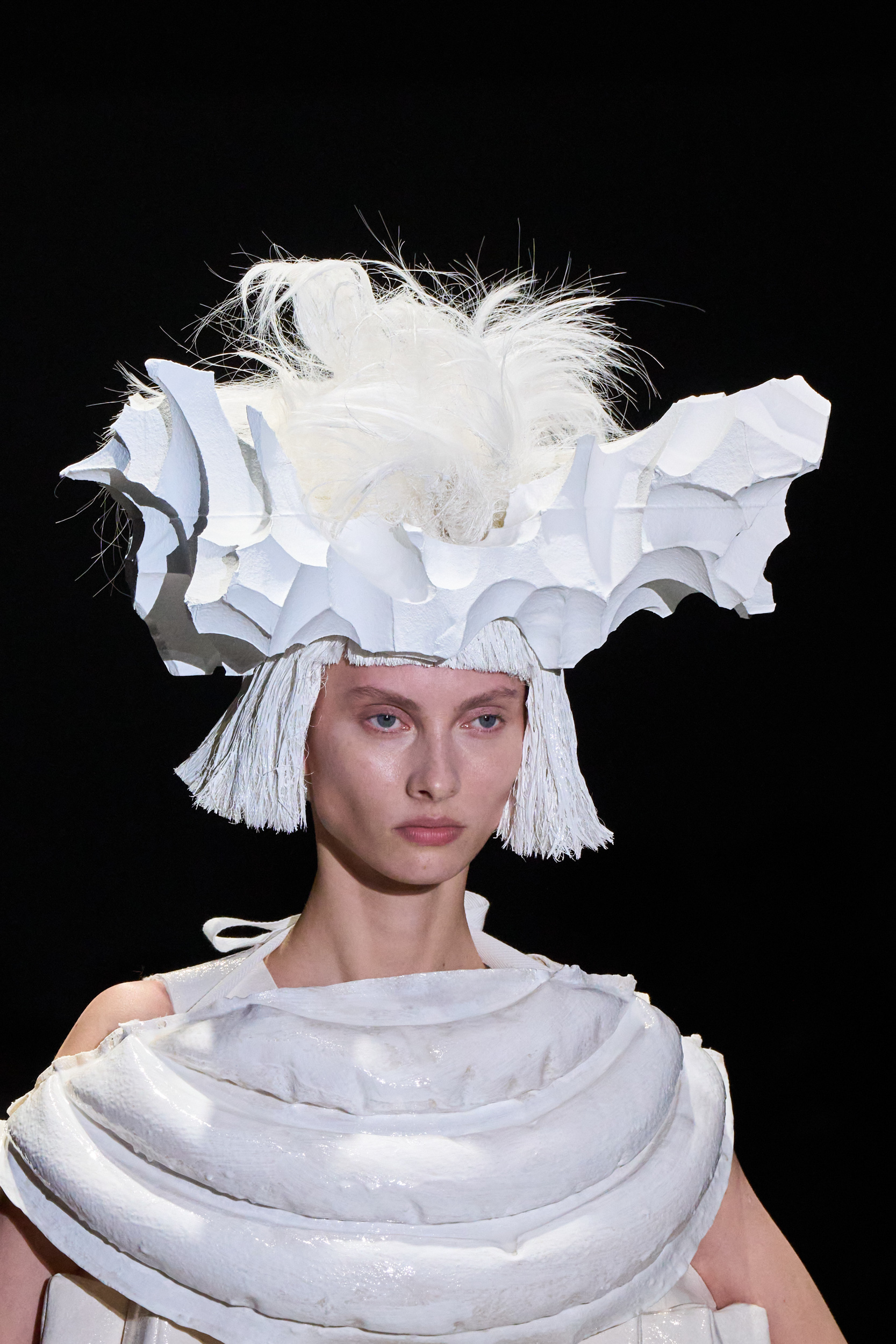 Comme Des Garcons Spring 2025 Fashion Show Details