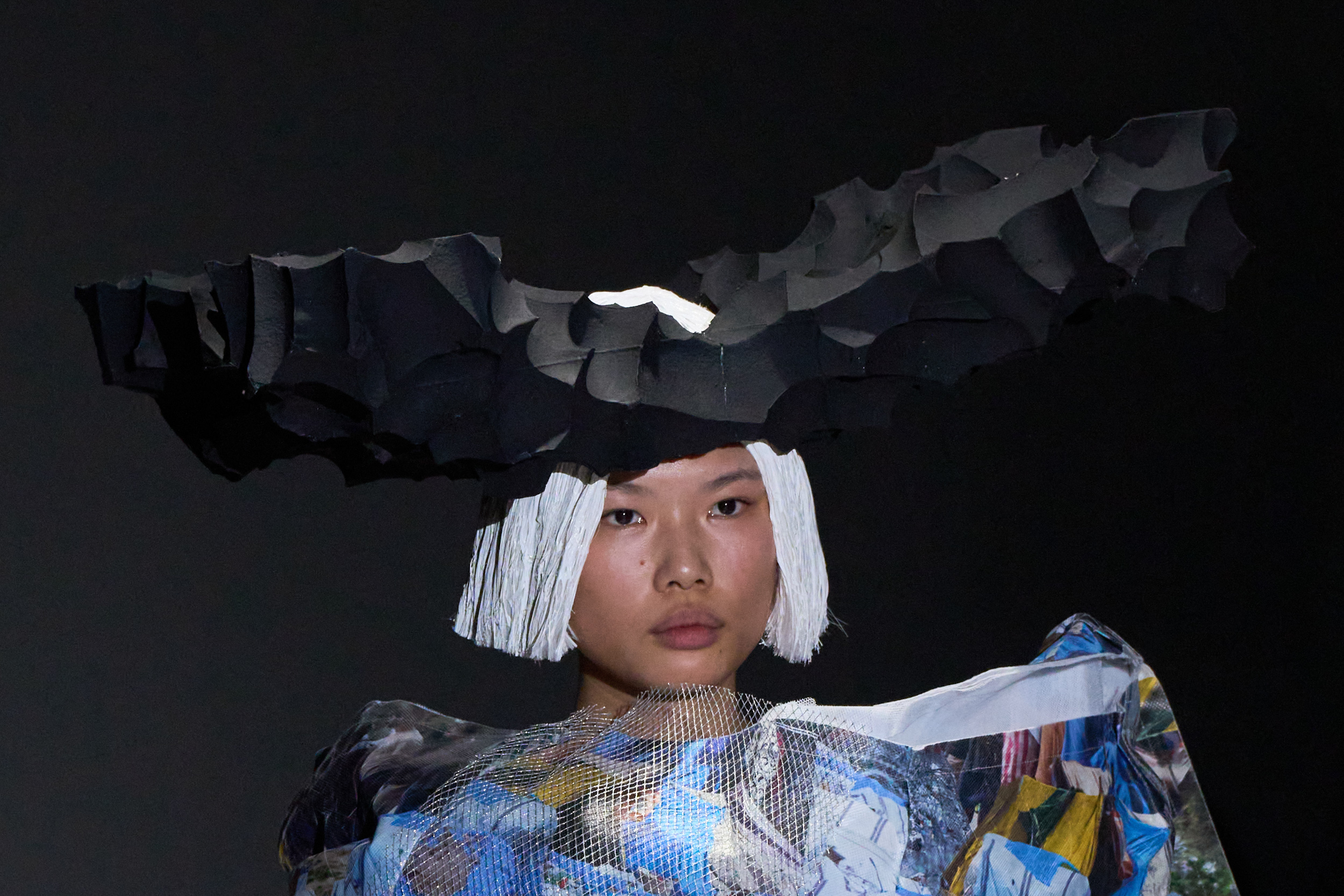 Comme Des Garcons Spring 2025 Fashion Show Details