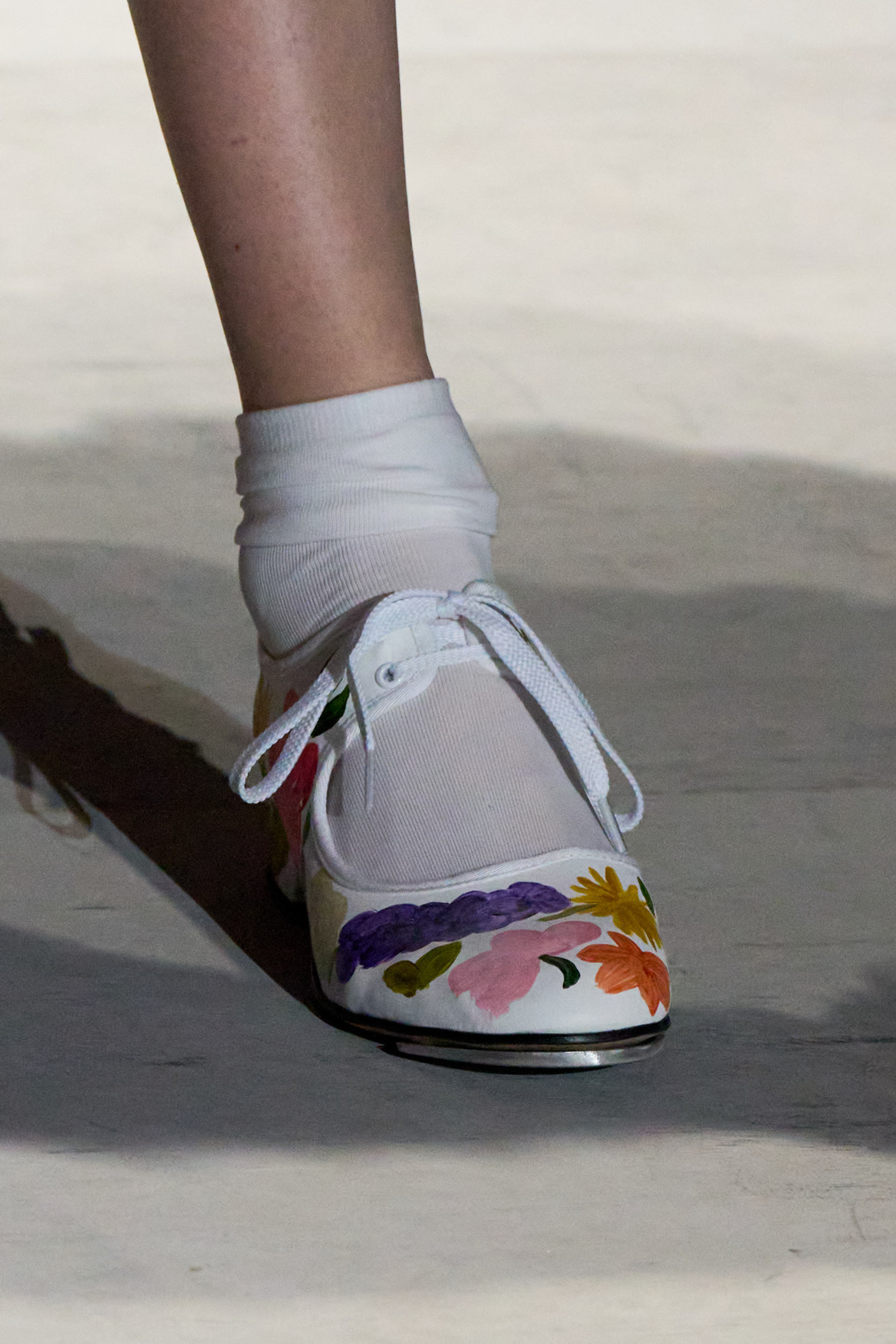 Comme Des Garcons Spring 2025 Fashion Show Details