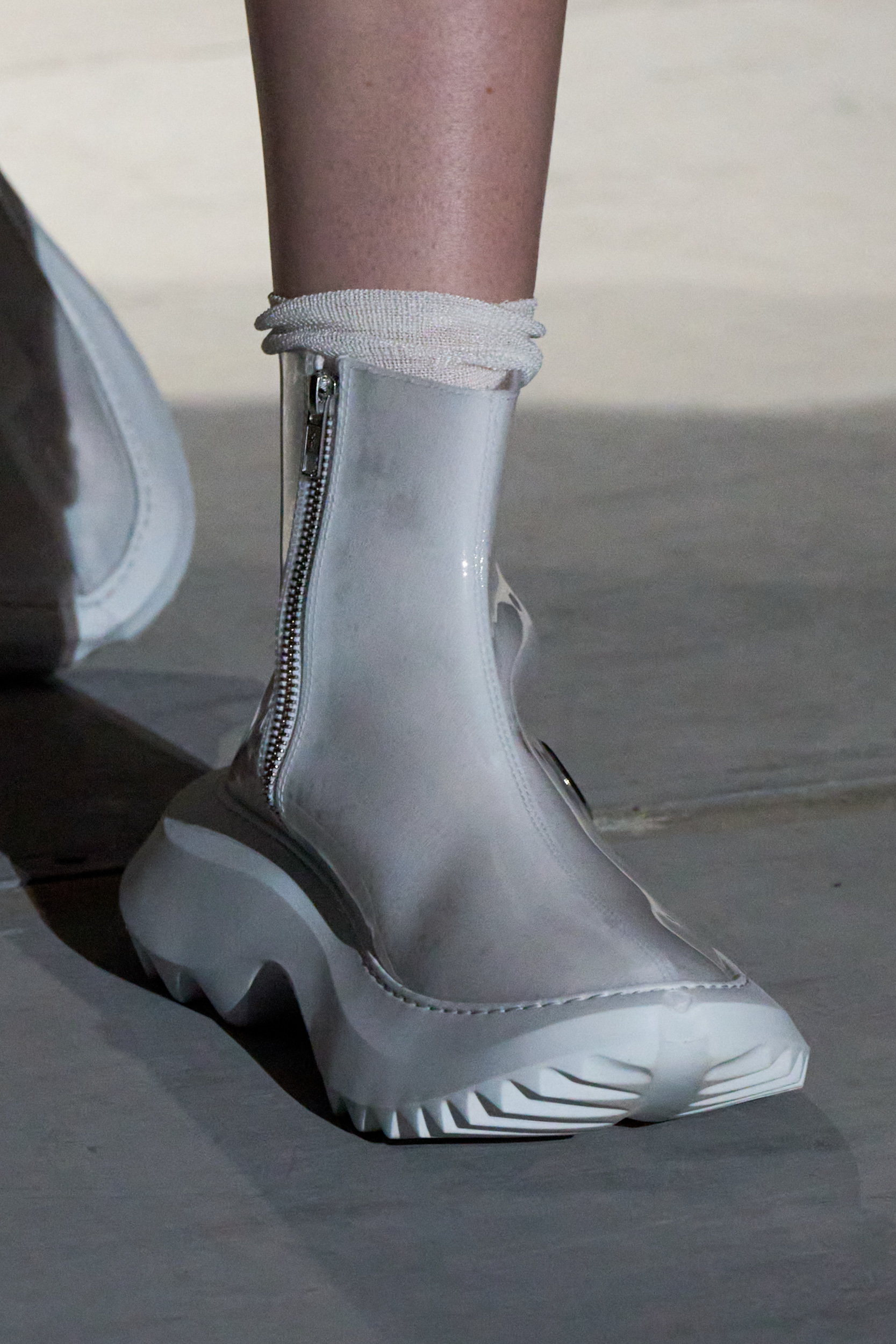 Comme Des Garcons Spring 2025 Fashion Show Details