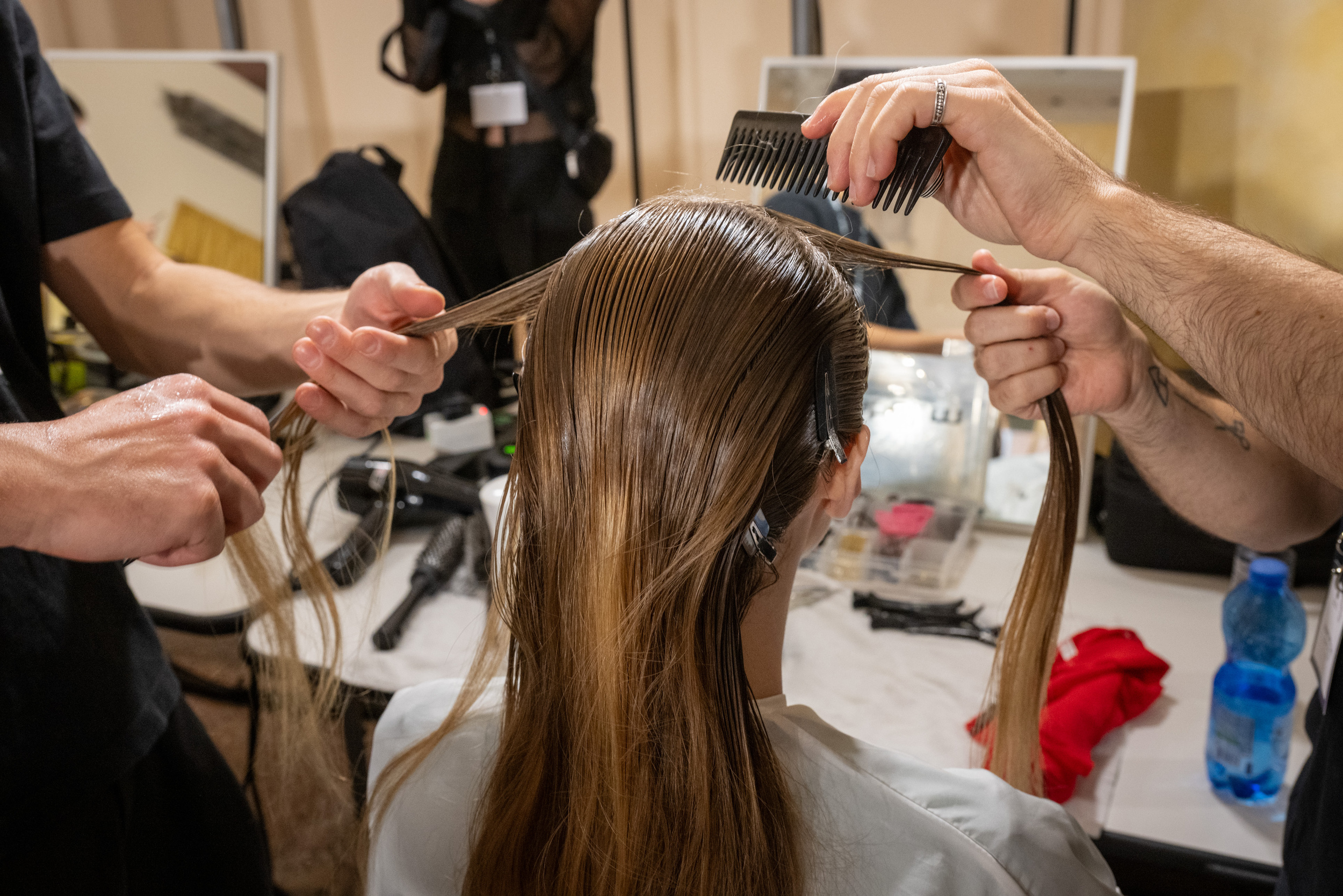 Phan Dang Hoang Spring 2025 Fashion Show Backstage