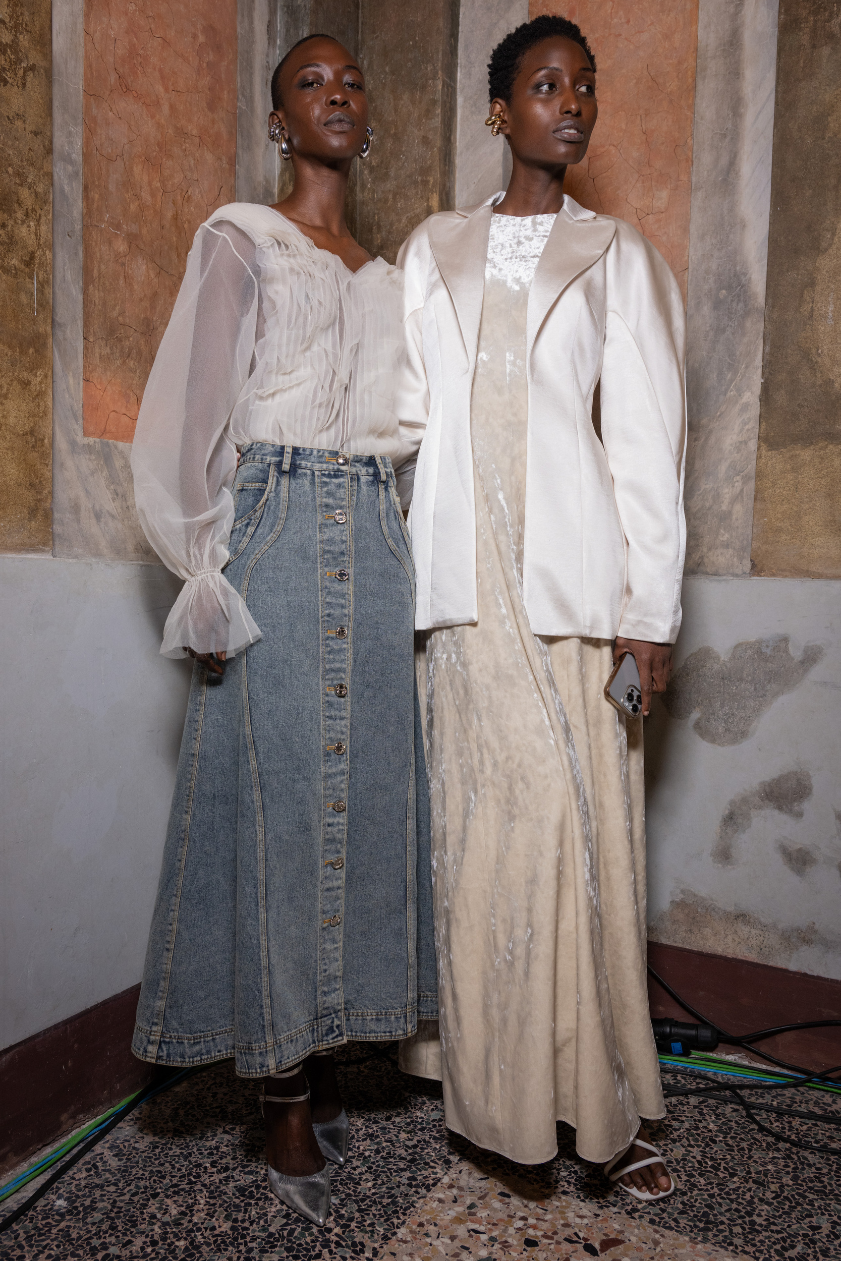 Phan Dang Hoang Spring 2025 Fashion Show Backstage