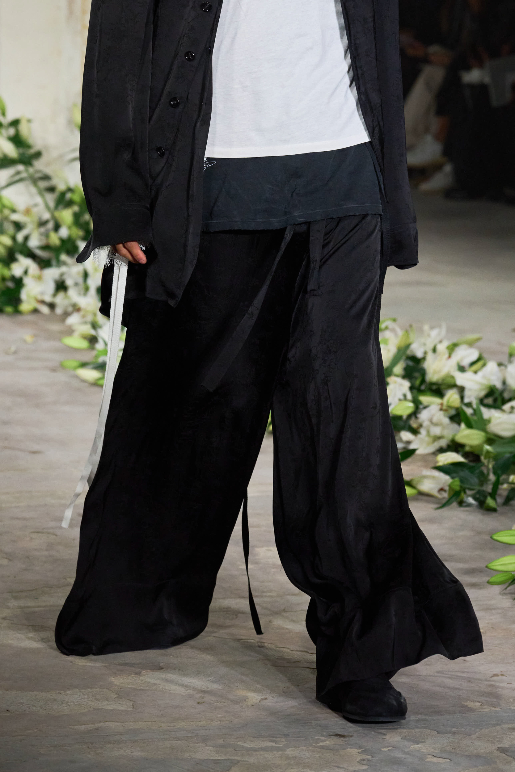 Ann Demeulemeester Spring 2025 Fashion Show Details