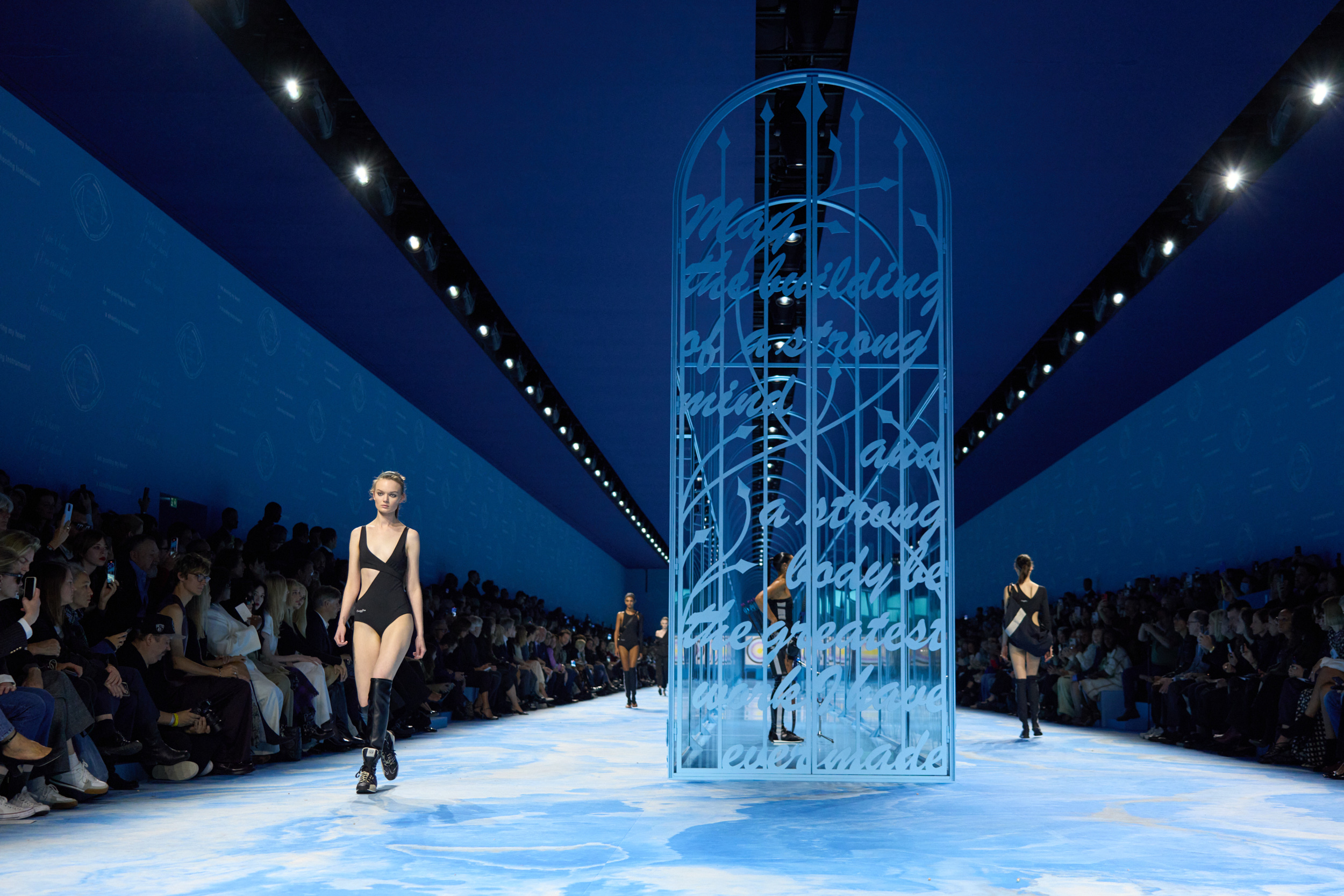 Christian Dior Spring 2025 Fashion Show Atmosphere