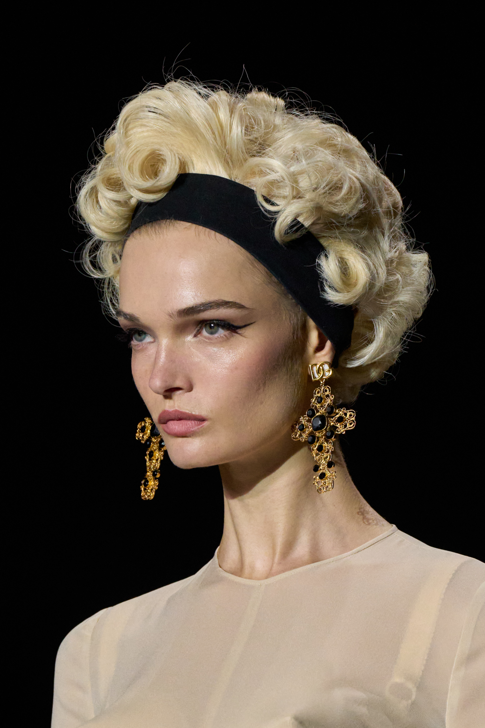 Dolce & Gabbana Spring 2025 Fashion Show Details