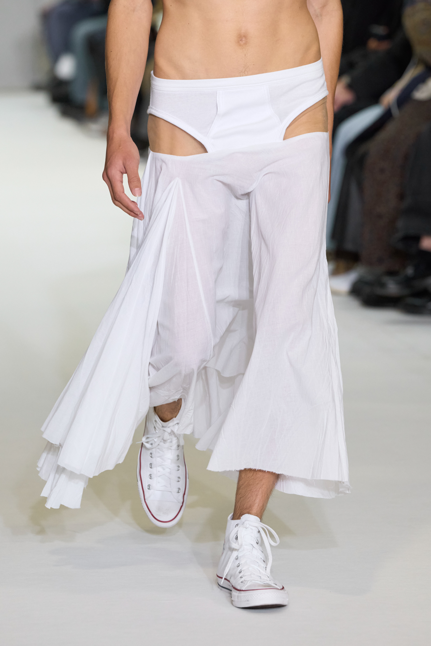 Duran Lantink Spring 2025 Fashion Show Details