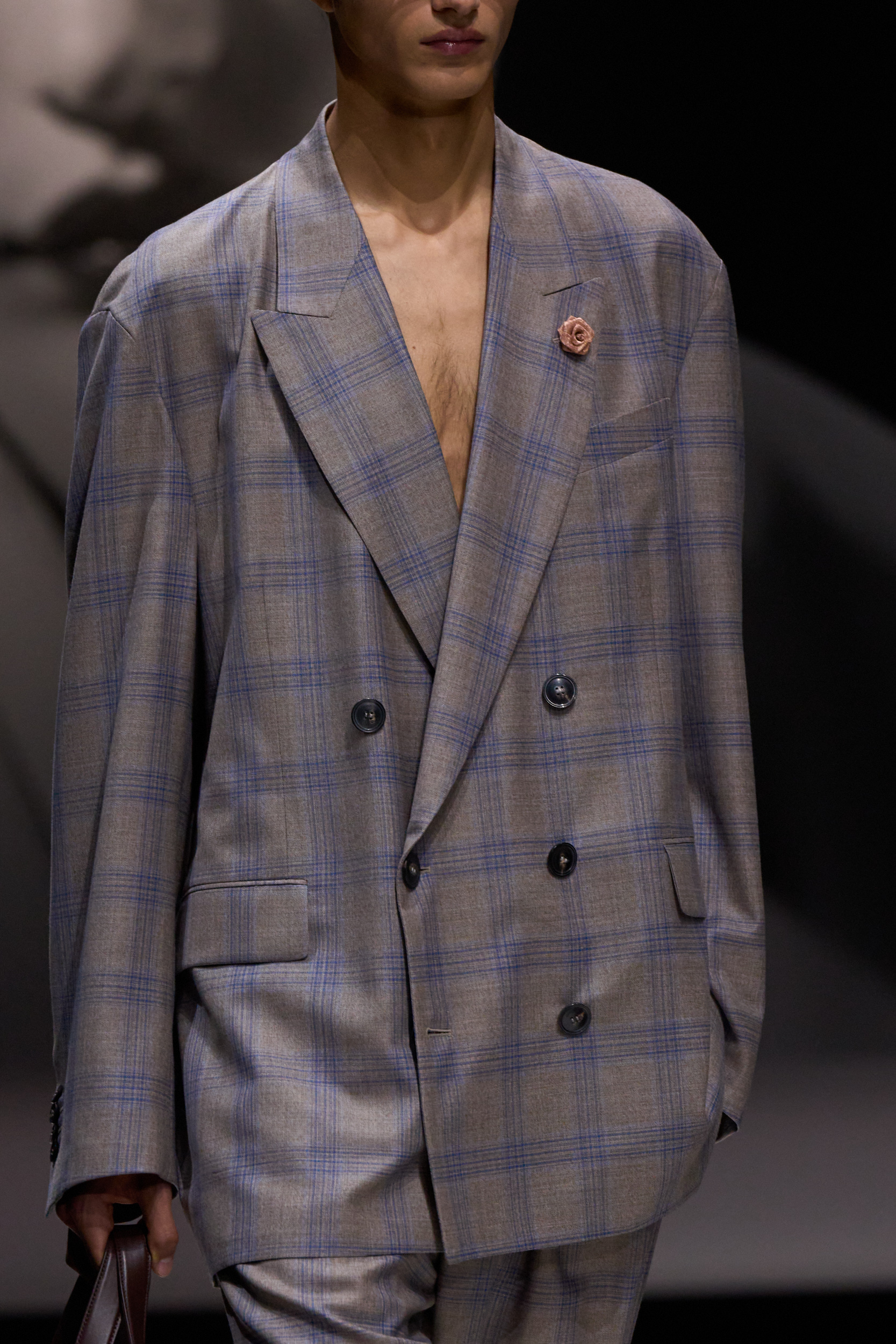 Emporio Armani Spring 2025 Fashion Show Details