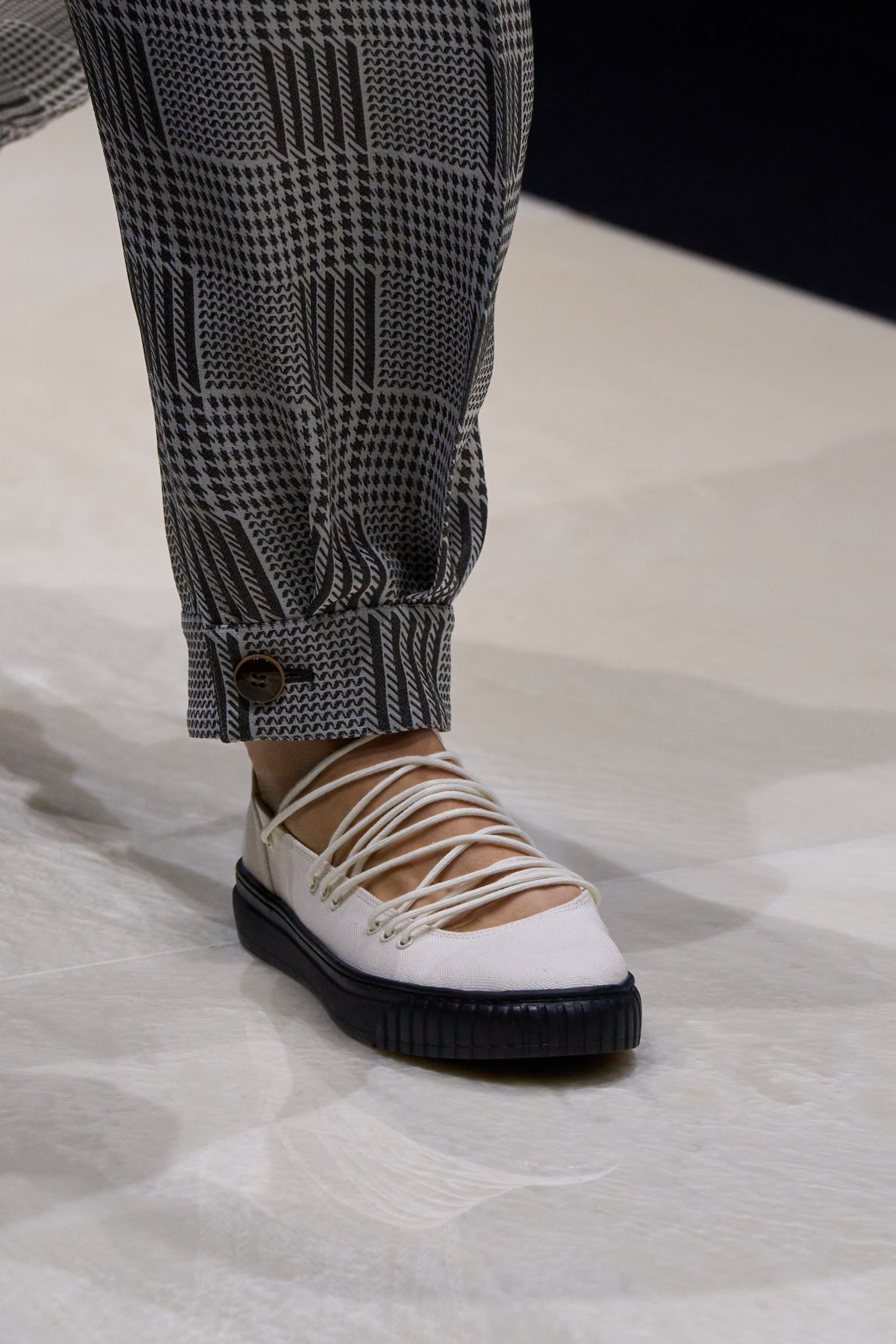 Emporio Armani Spring 2025 Fashion Show Details