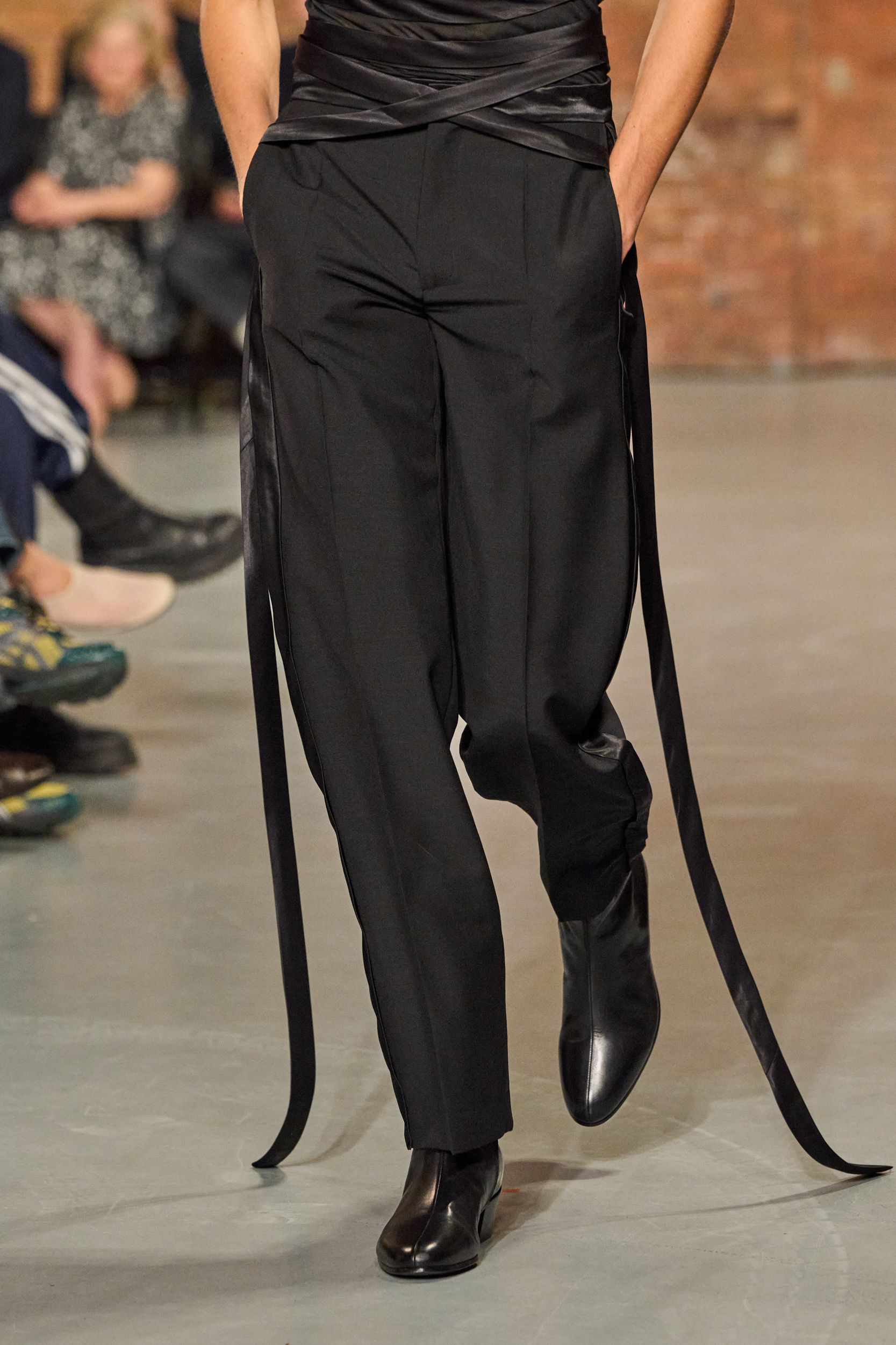 Aaron Esh Spring 2025 Fashion Show Details