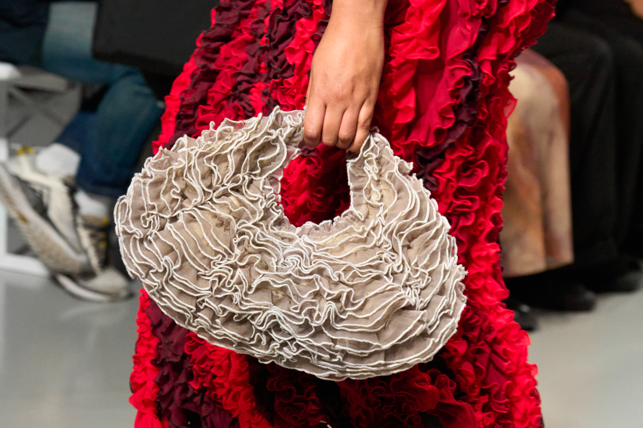 Ester Manas Spring 2025 Fashion Show Details