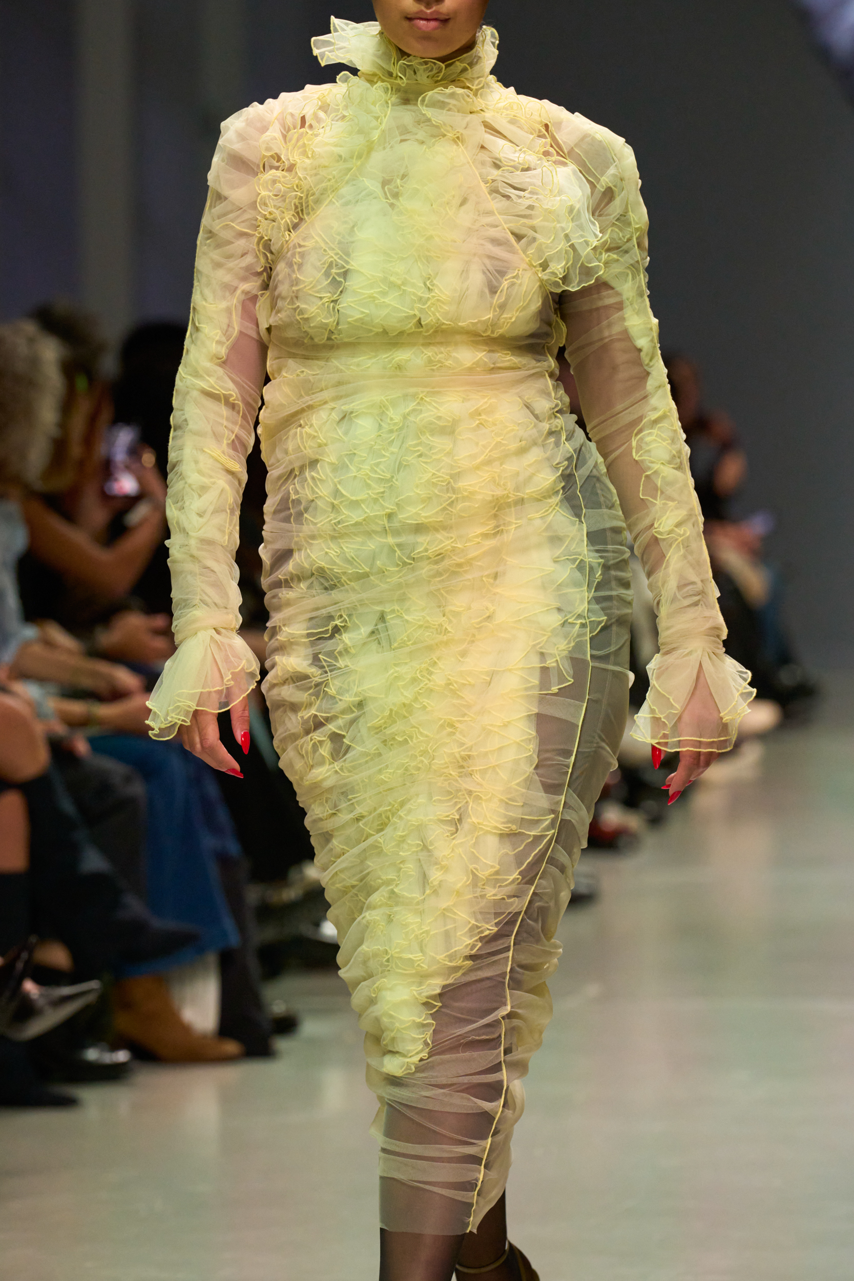 Ester Manas Spring 2025 Fashion Show Details