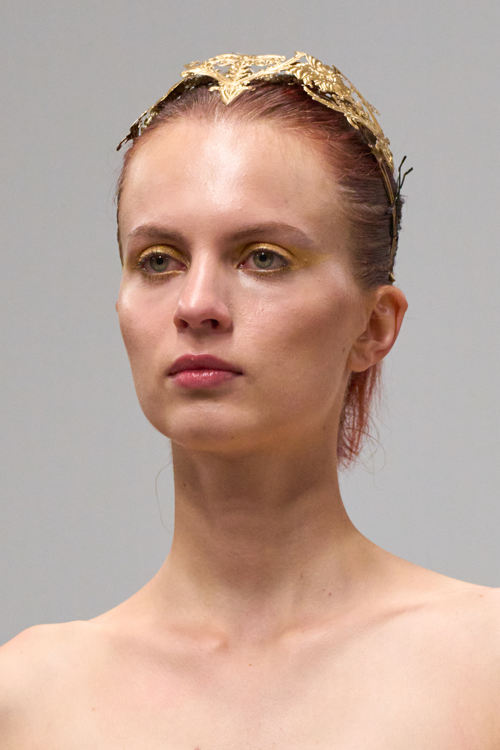 Angelo Estera Spring 2025 Couture Fashion Show Details