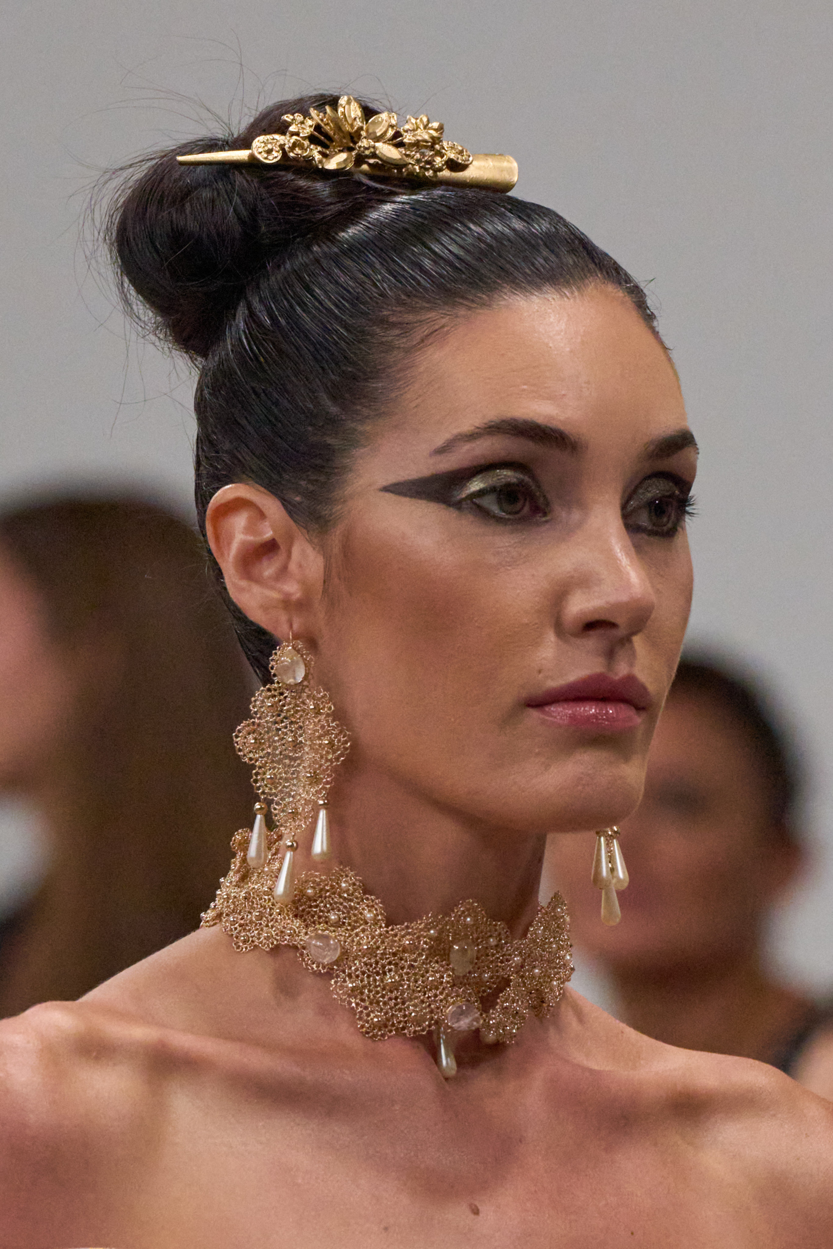 Angelo Estera Spring 2025 Couture Fashion Show Details