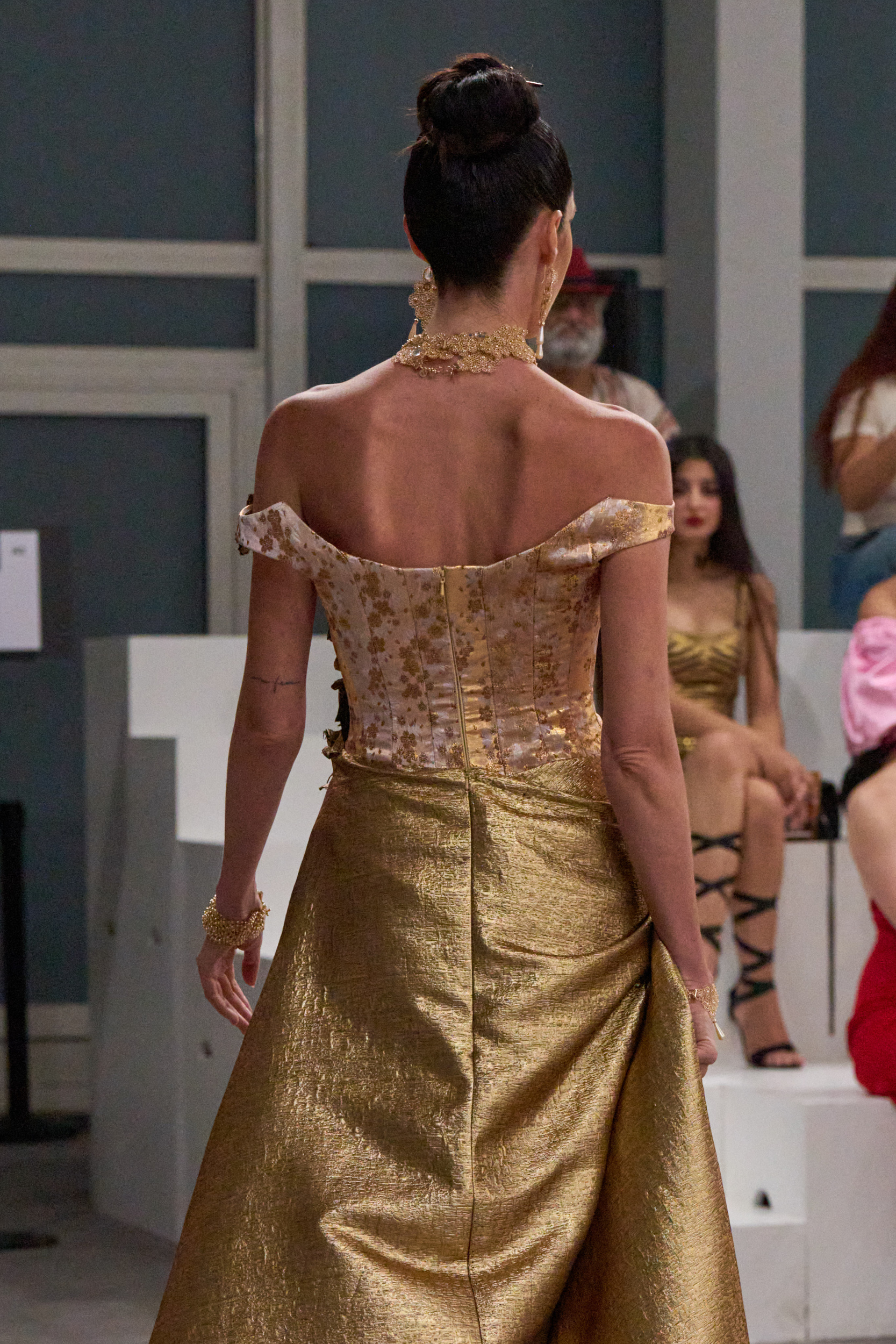 Angelo Estera Spring 2025 Couture Fashion Show Details