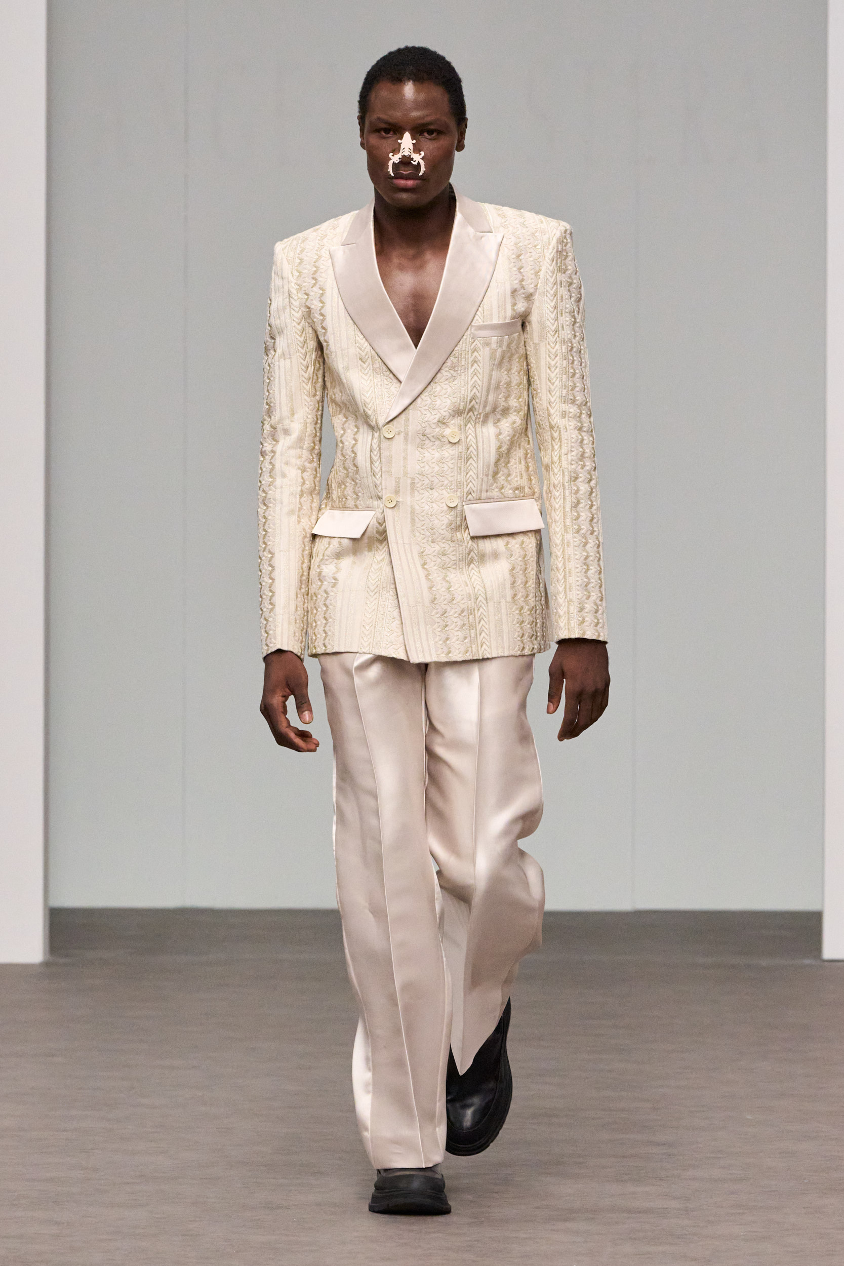 Angelo Estera Spring 2025 Couture Fashion Show 